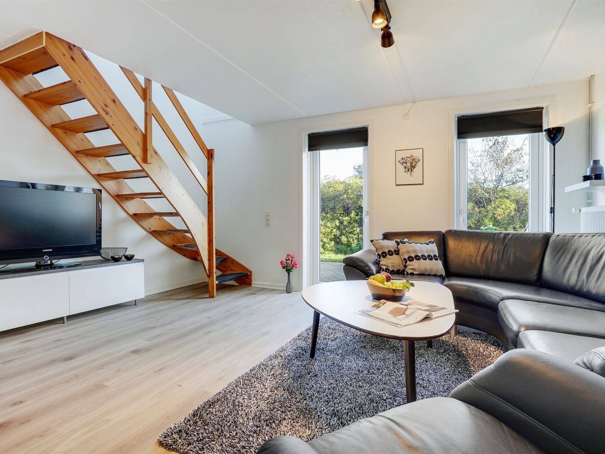 "Enita" - 2.3km from the sea - Binnen