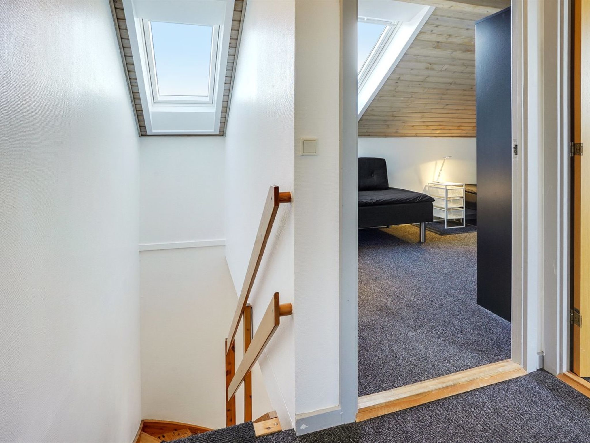"Enita" - 2.3km from the sea - Binnen