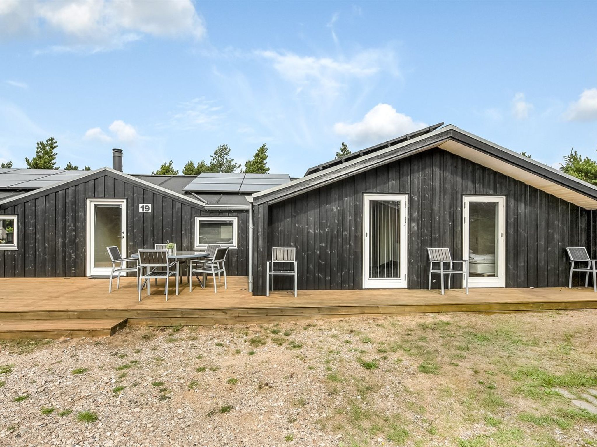 "Lav" - 3.8km from the sea - Buiten