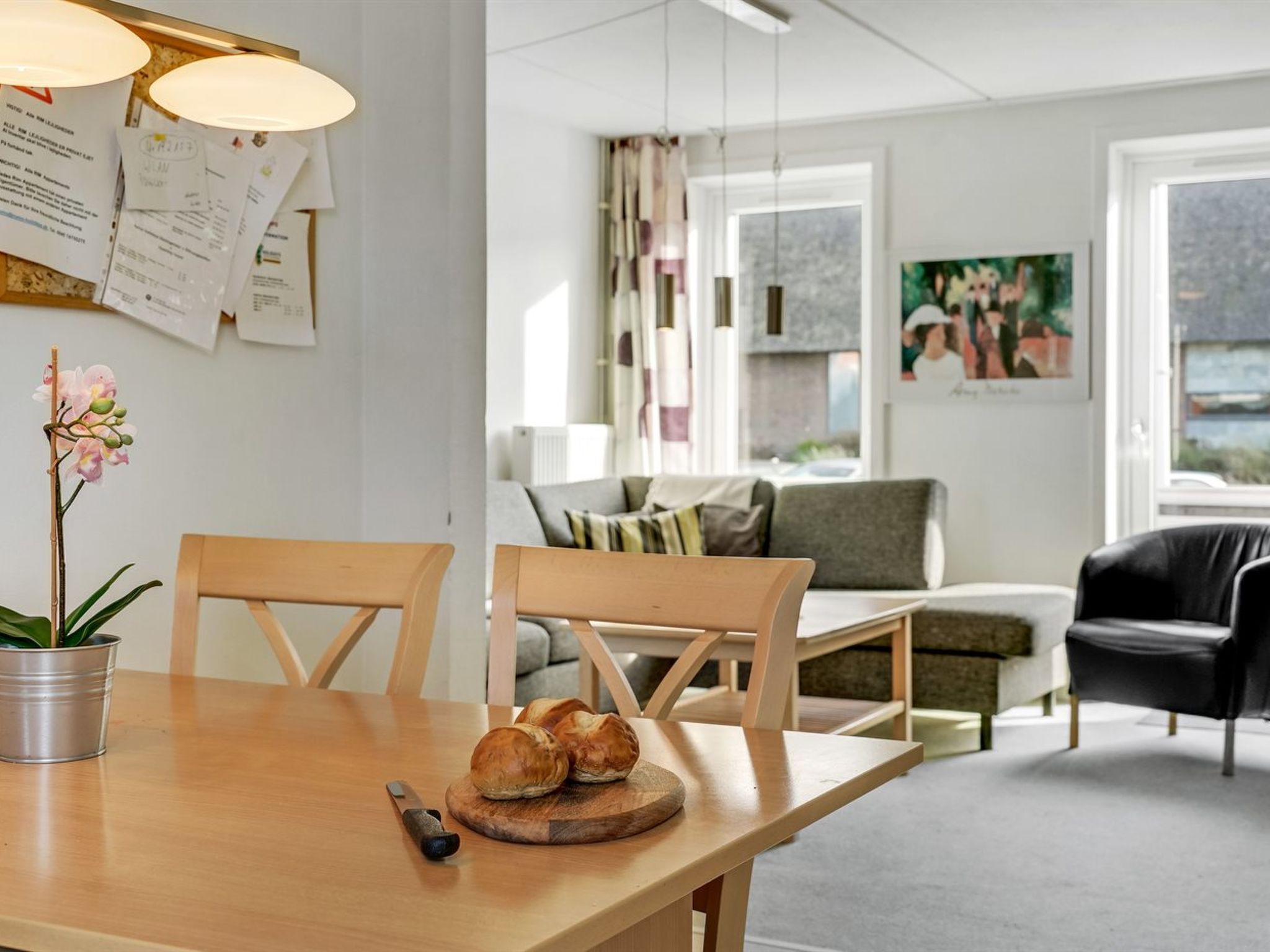 "Ginger" - 2.3km from the sea - Inside