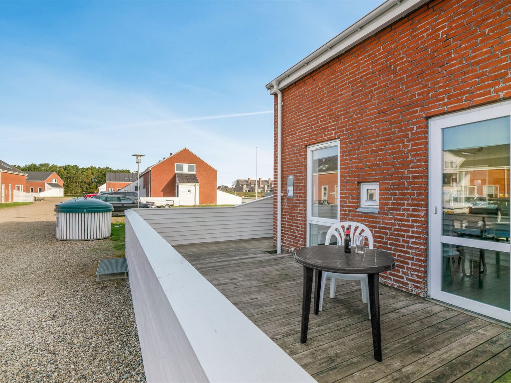 "Ginger" - 2.3km from the sea - Outside