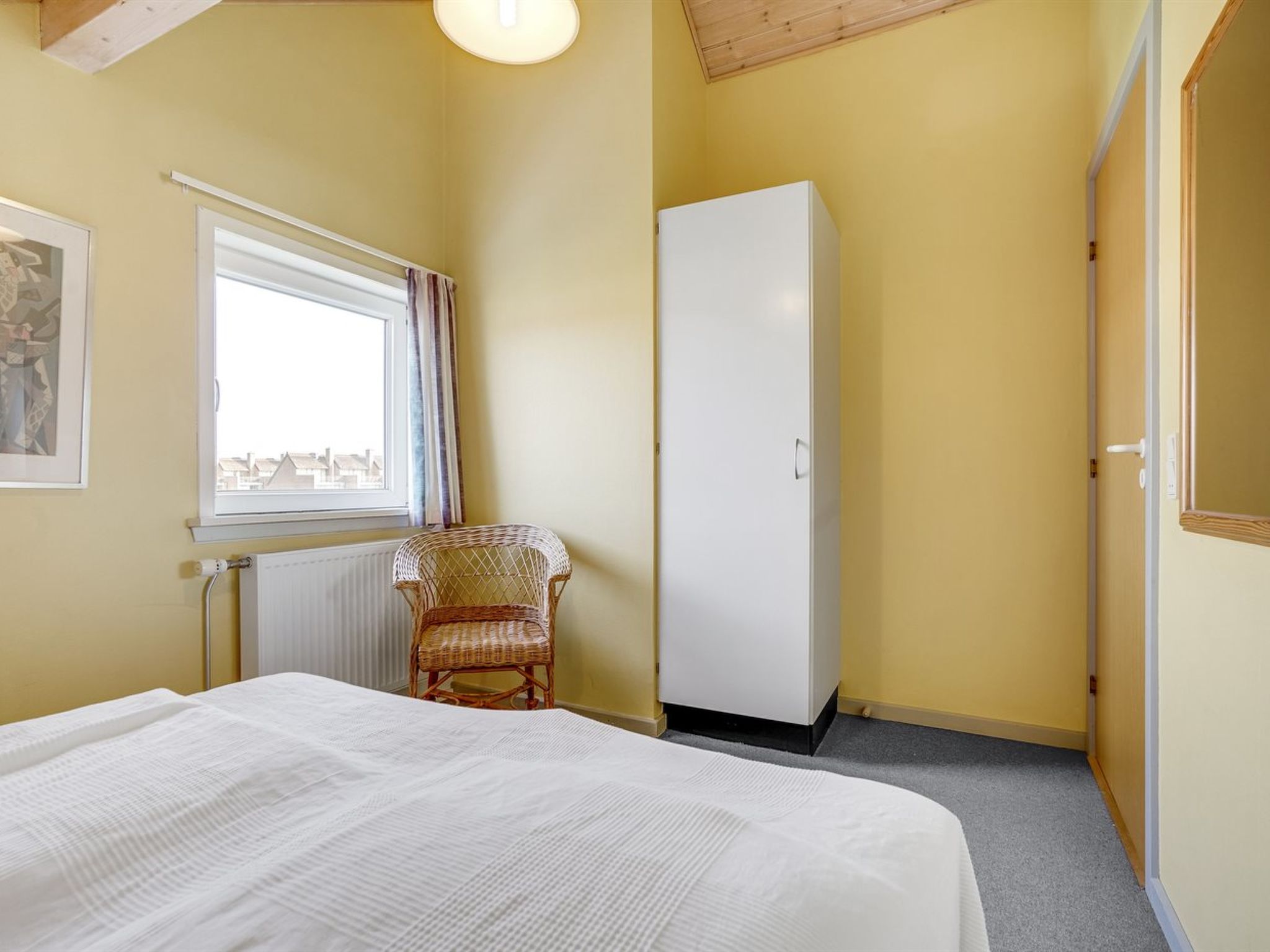 "Ginger" - 2.3km from the sea - Inside