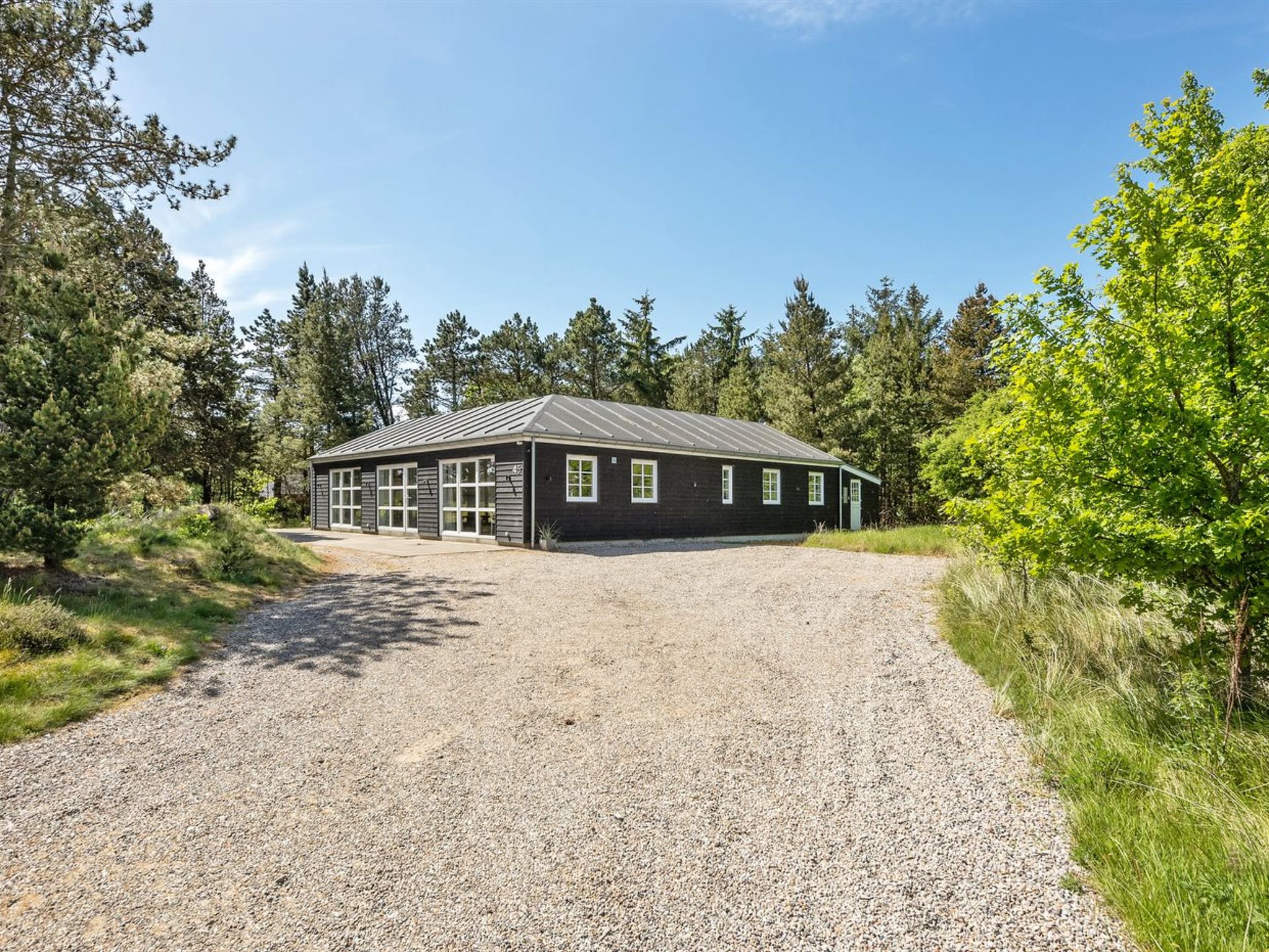 "Svanborg" - 3.7km from the sea - Outside