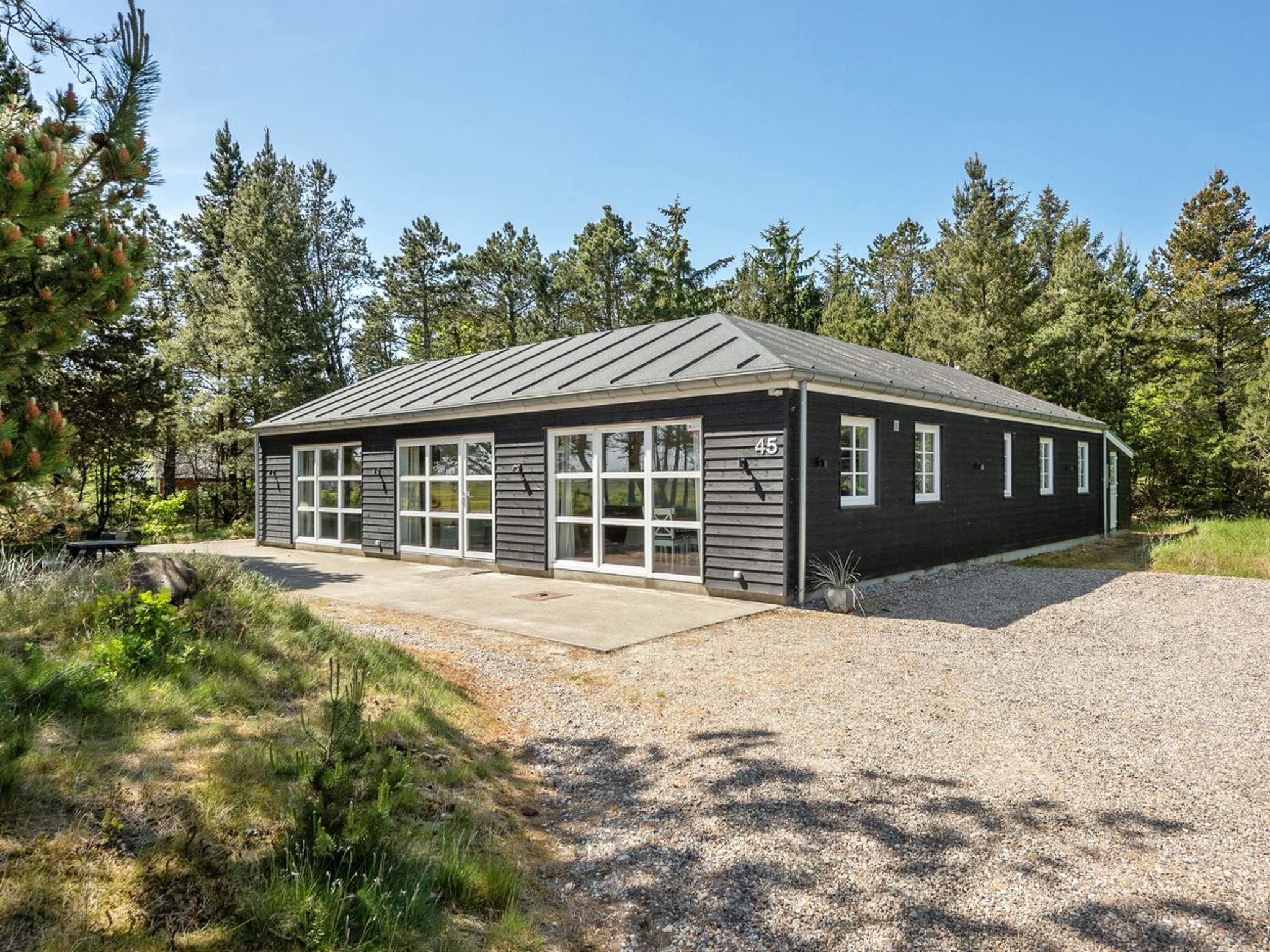 "Svanborg" - 3.7km from the sea - Outside
