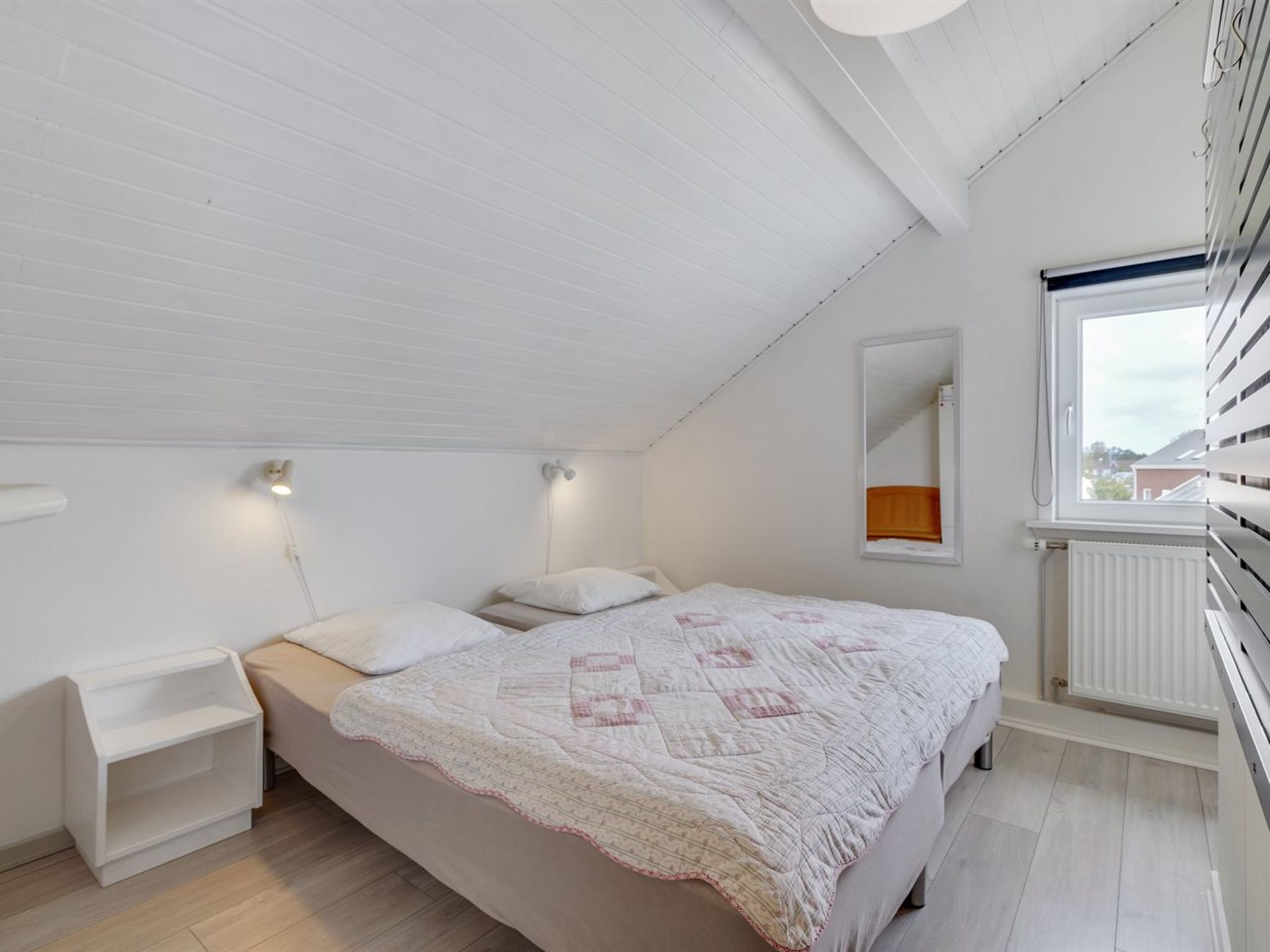 "Mariam" - 2.3km from the sea - Binnen