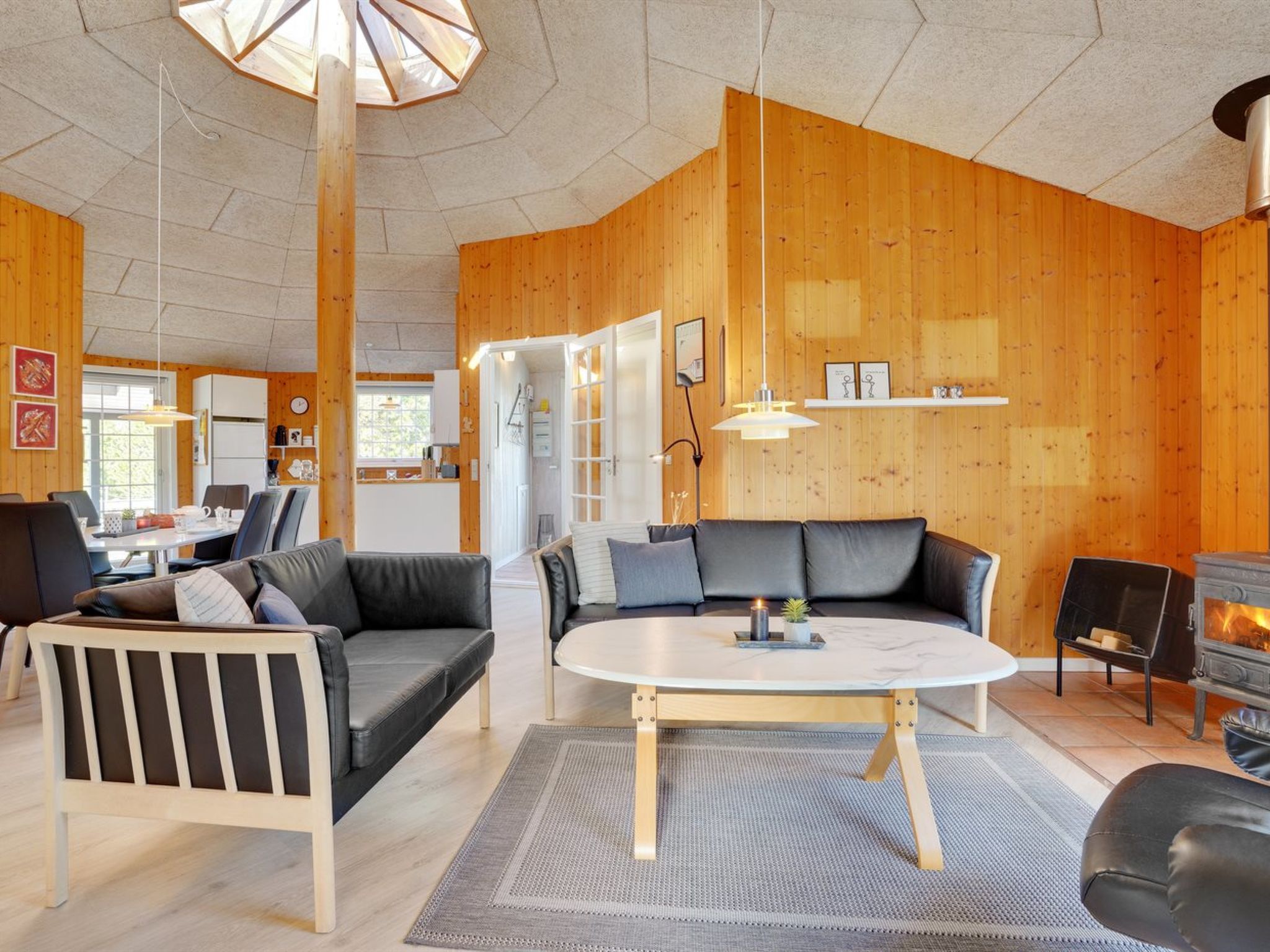 "Mariette" - 3.1km from the sea-Binnen