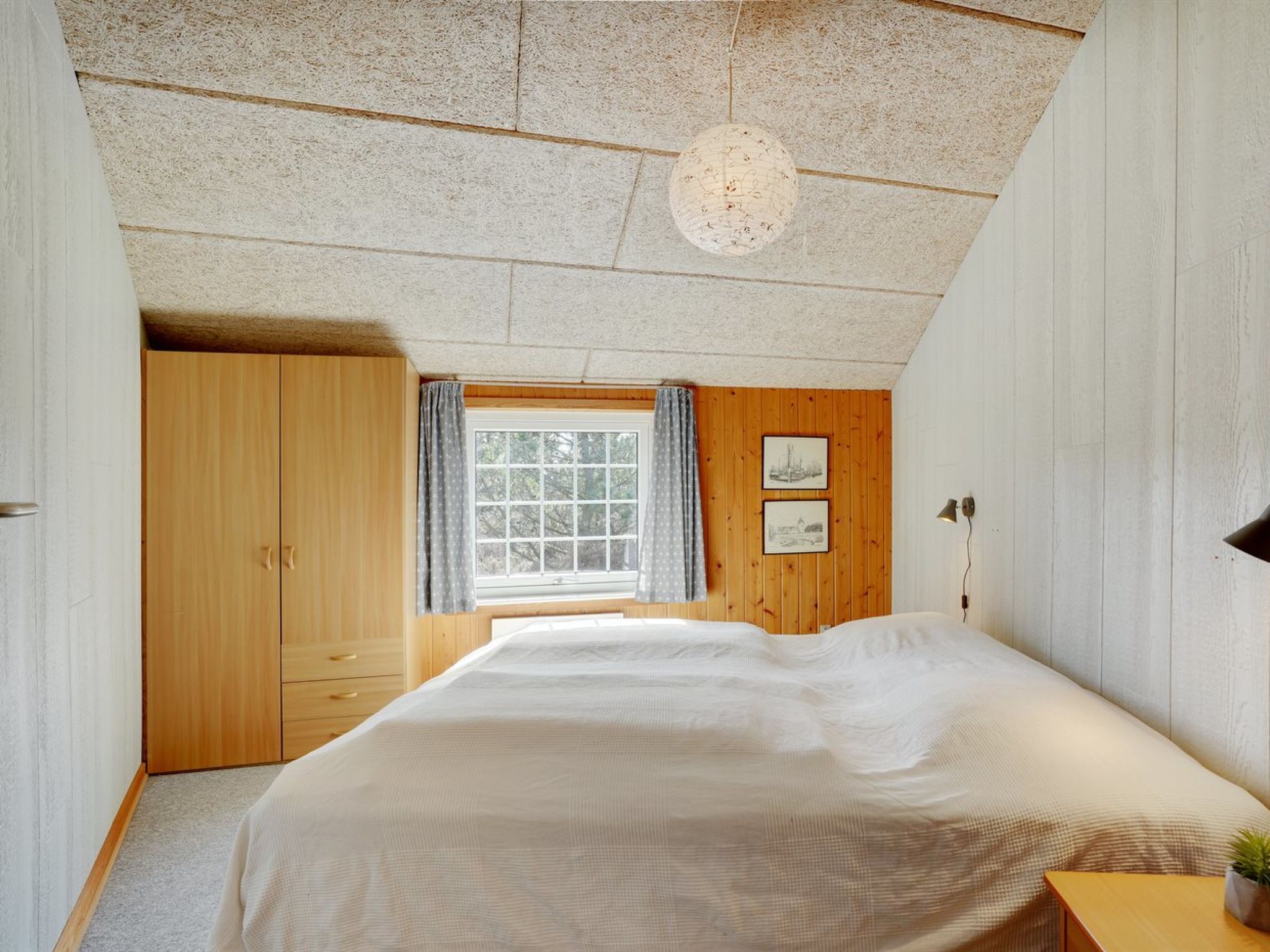 "Mariette" - 3.1km from the sea - Binnen