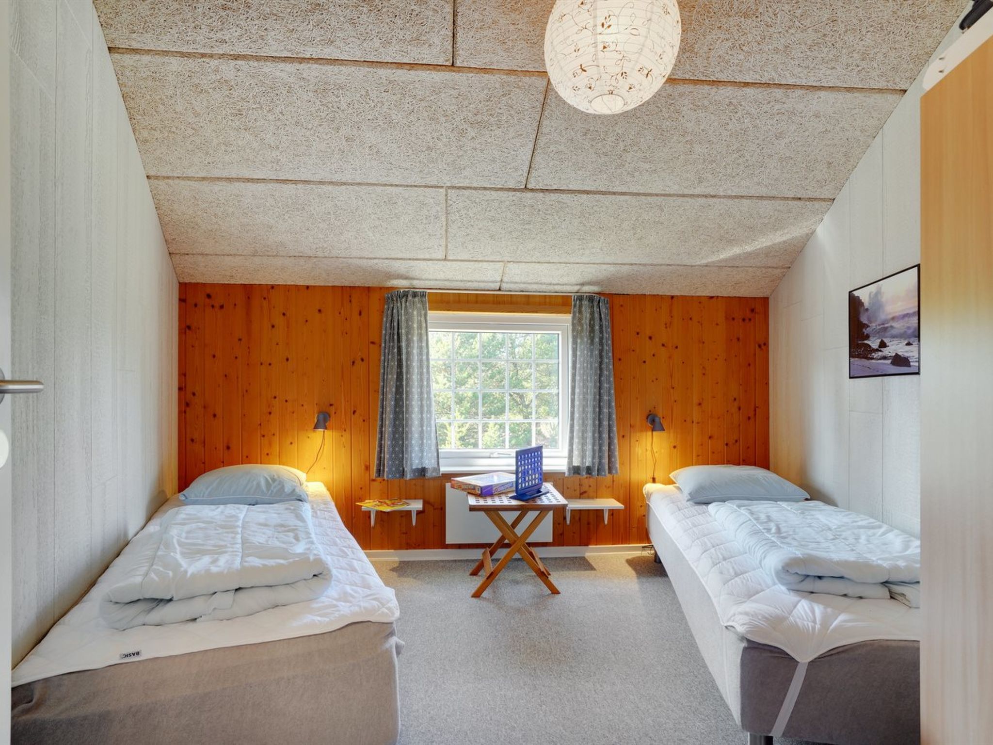 "Mariette" - 3.1km from the sea - Binnen
