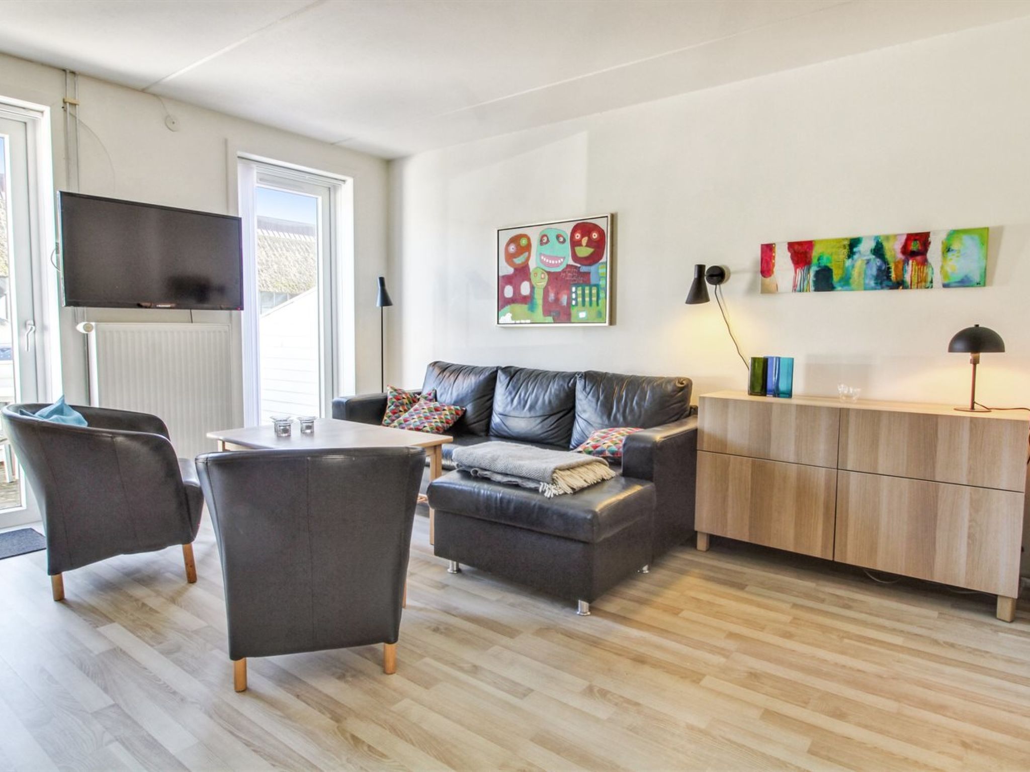 "Arna" - 2.3km from the sea - Inside