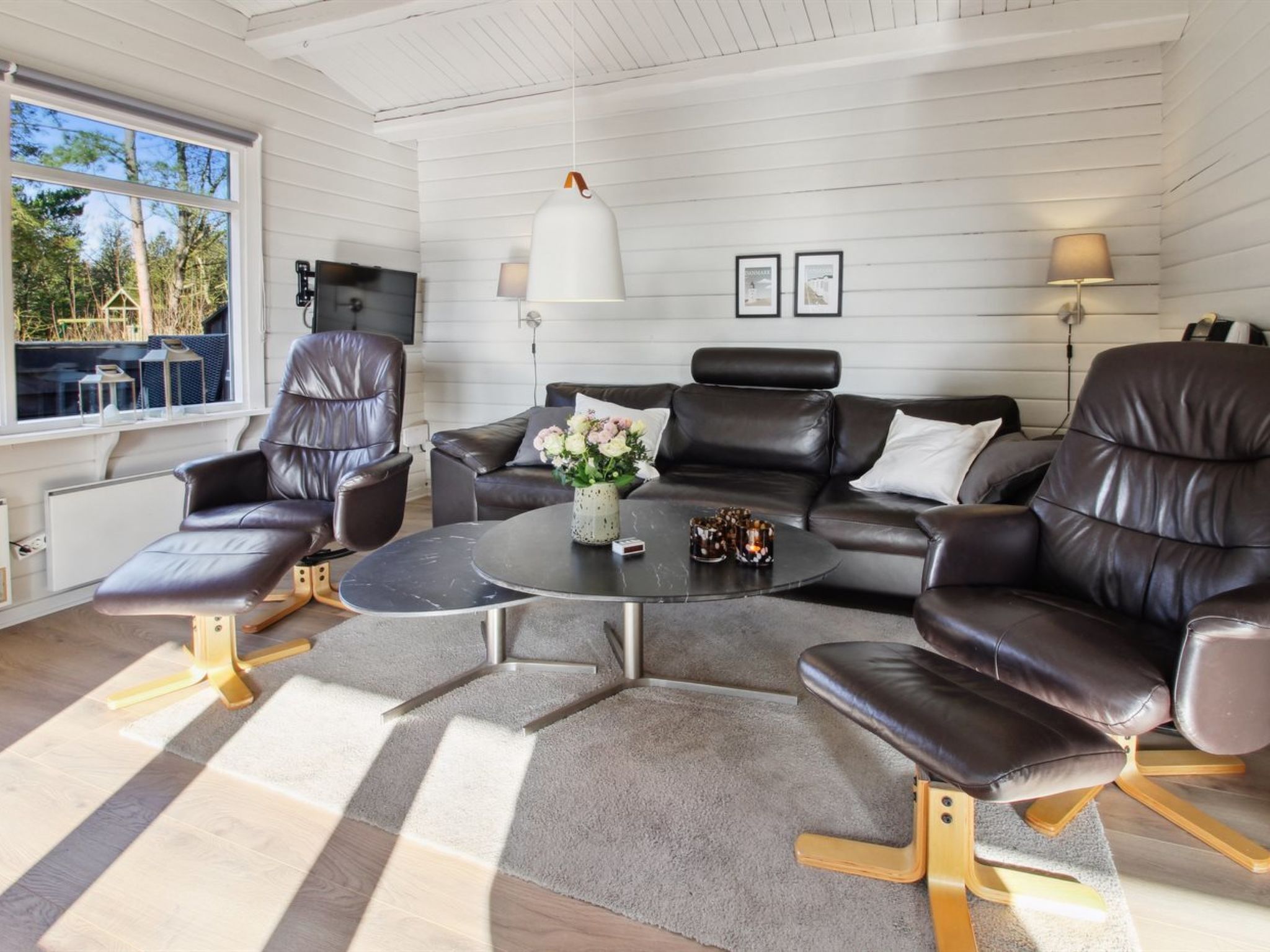 "Herborg" - 1km from the sea - Binnen