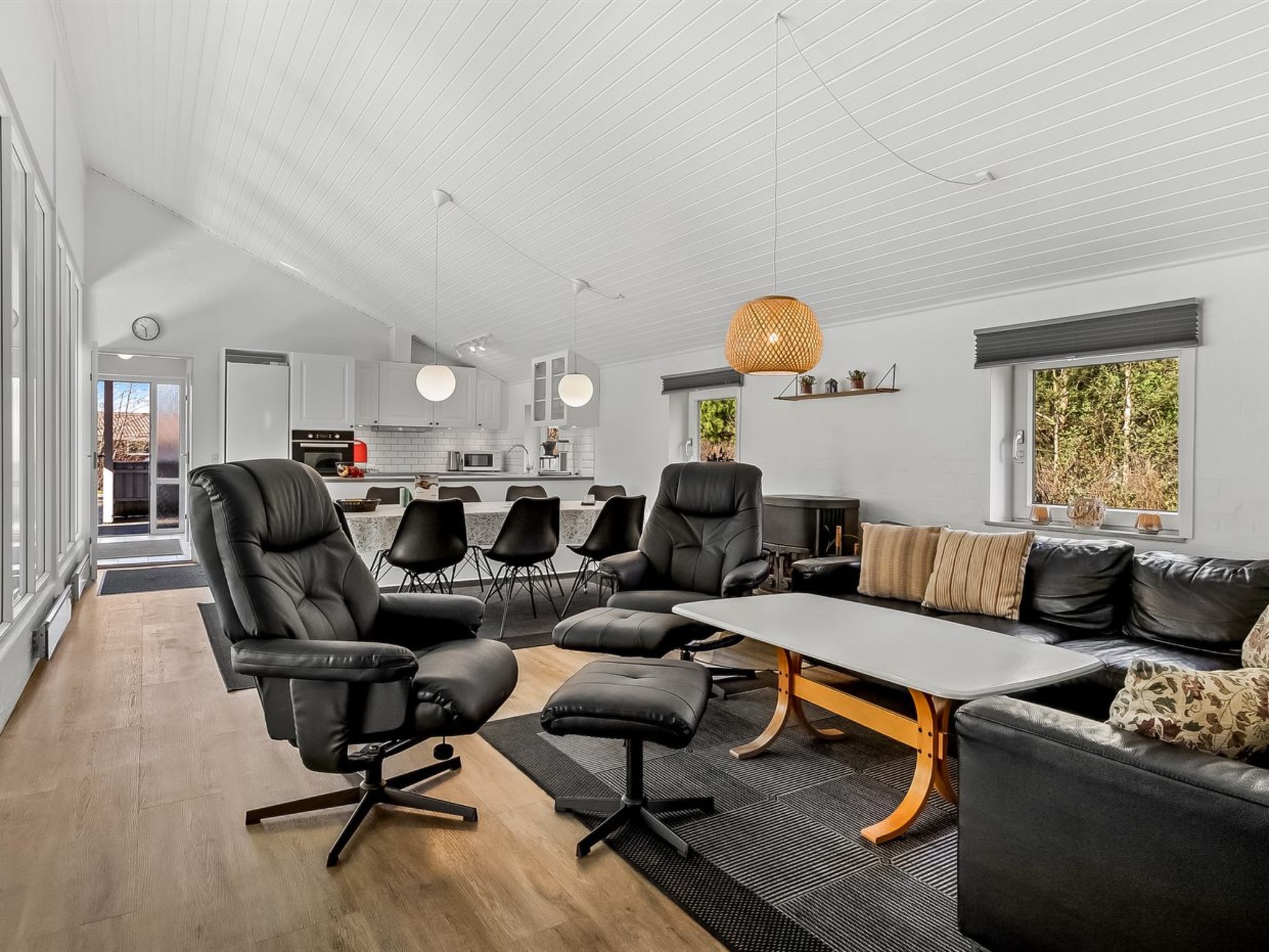 "Cora" - 1km from the sea - Binnen