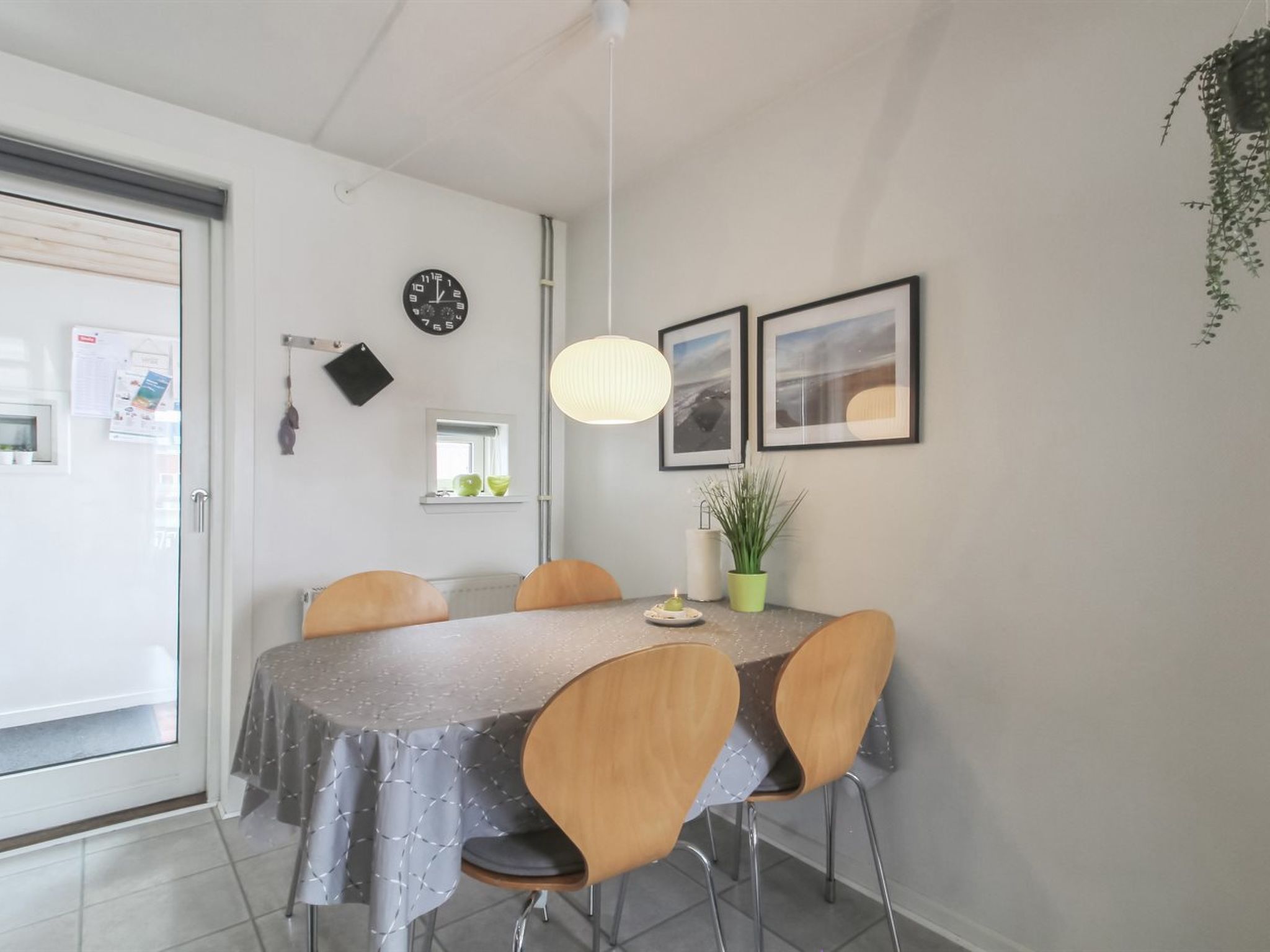 "Héléne" - 2.3km from the sea - Inside
