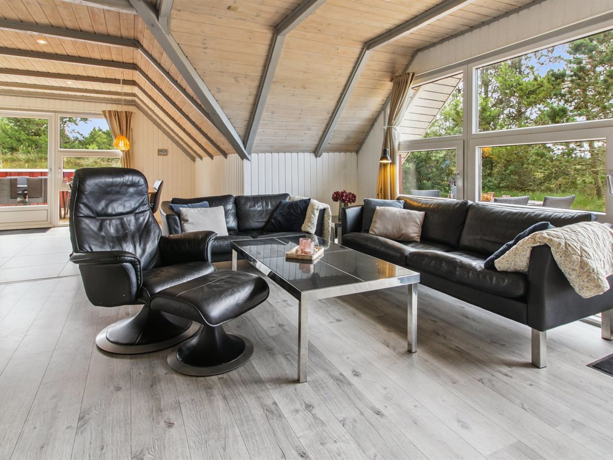 "Dufa" - 3.2km from the sea - Binnen