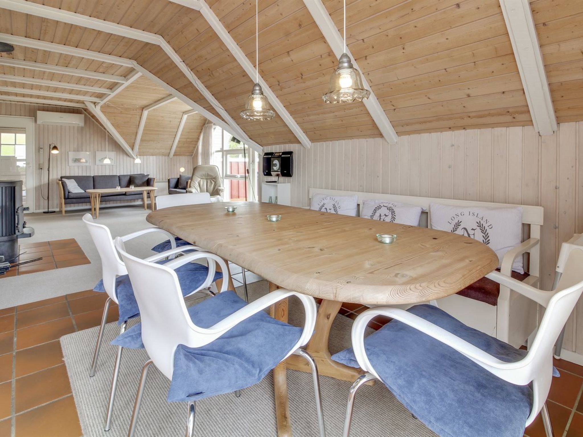"Dida" - 3.1km from the sea - Inside