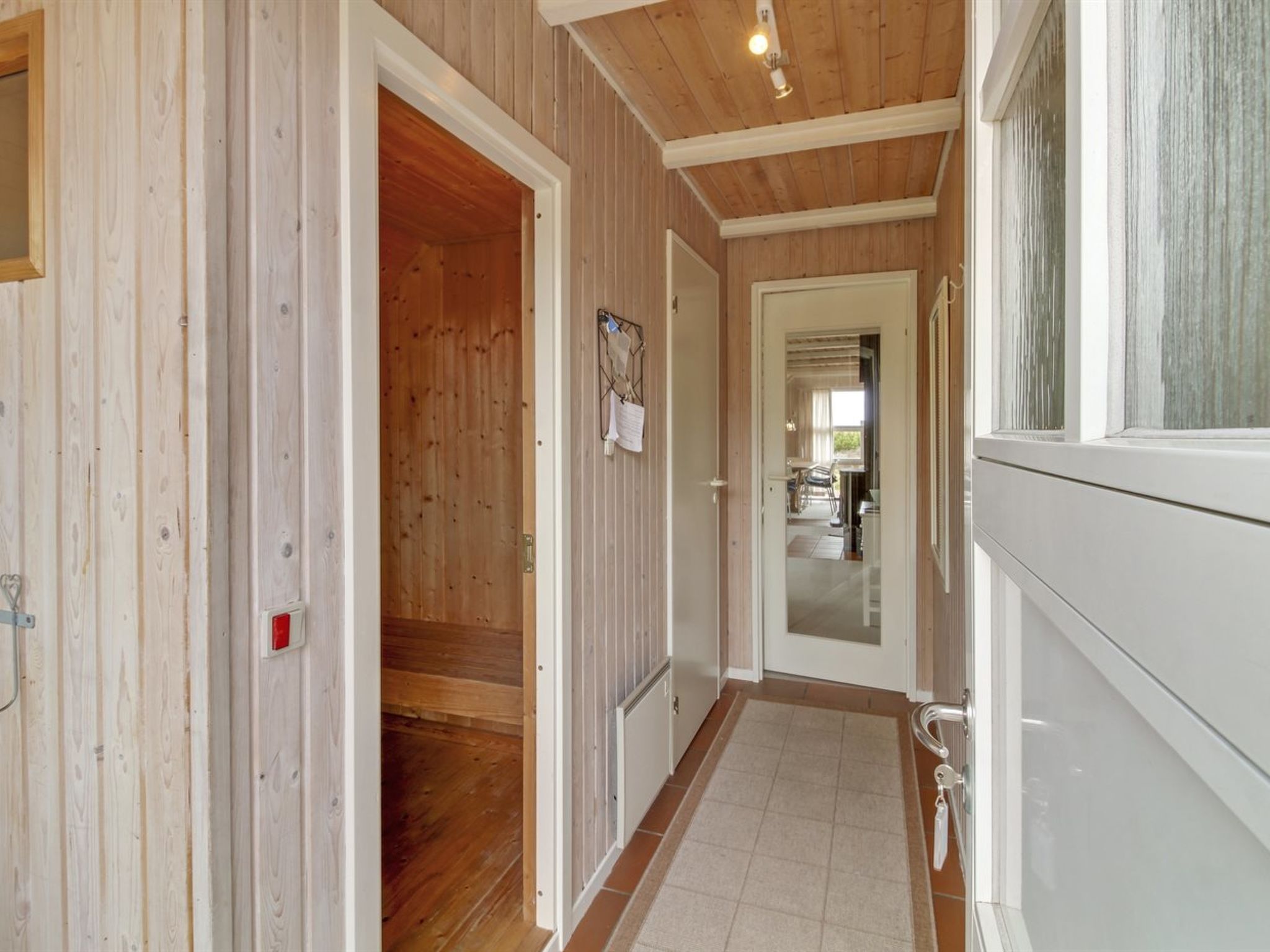 "Dida" - 3.1km from the sea - Inside