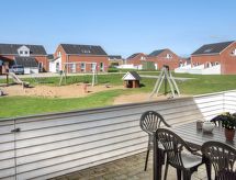 "Odger" - 2.3km from the sea