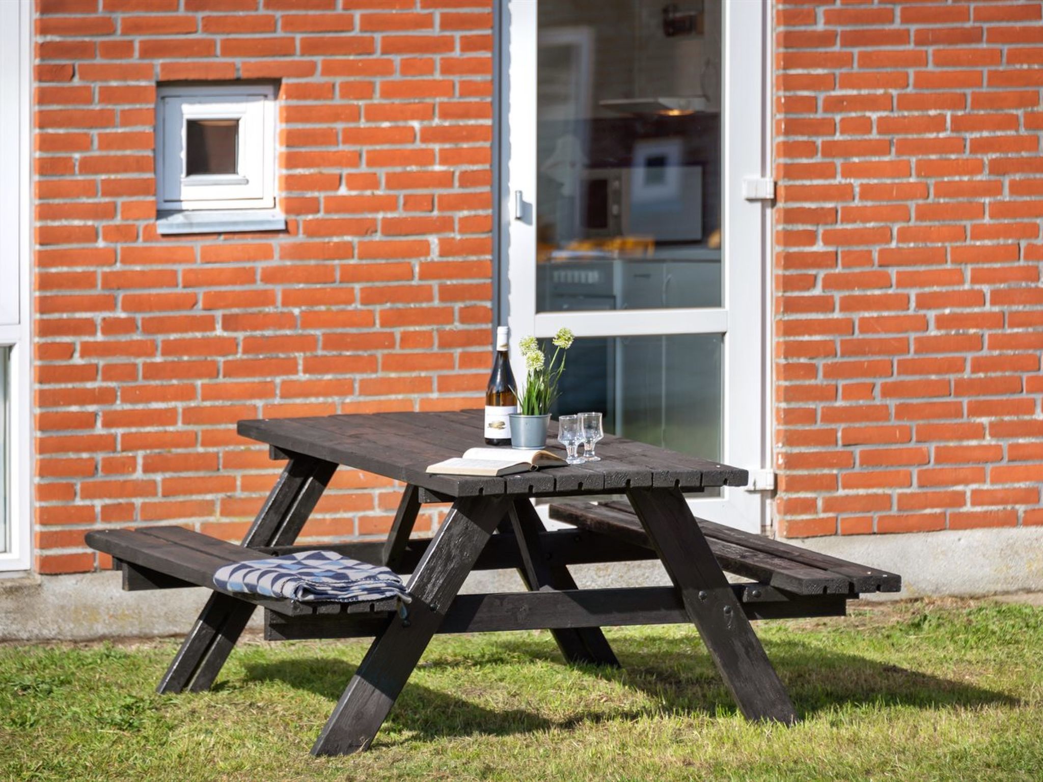 "Odger" - 2.3km from the sea - Buiten