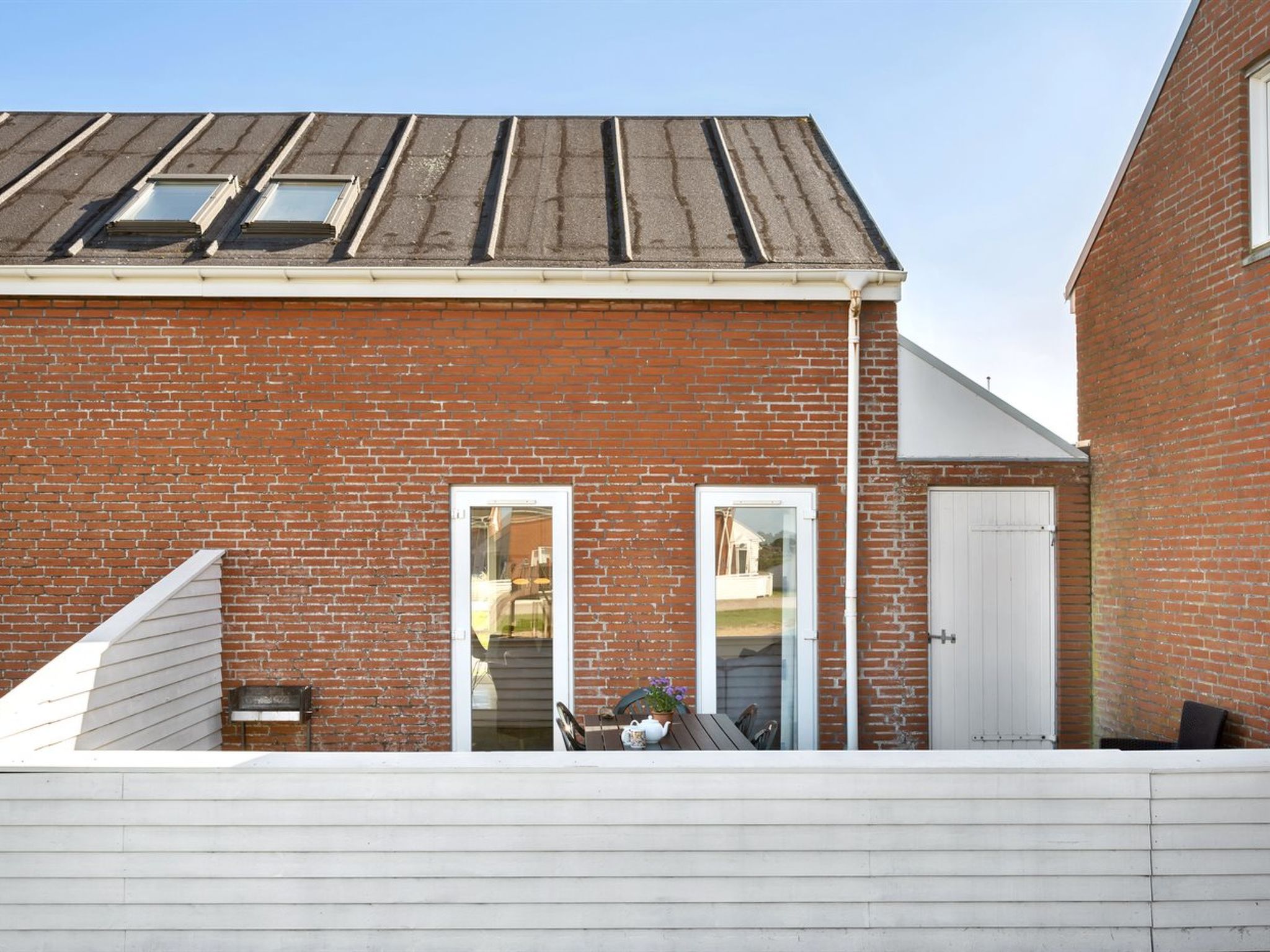 "Odger" - 2.3km from the sea — Terrace (5 of 36)