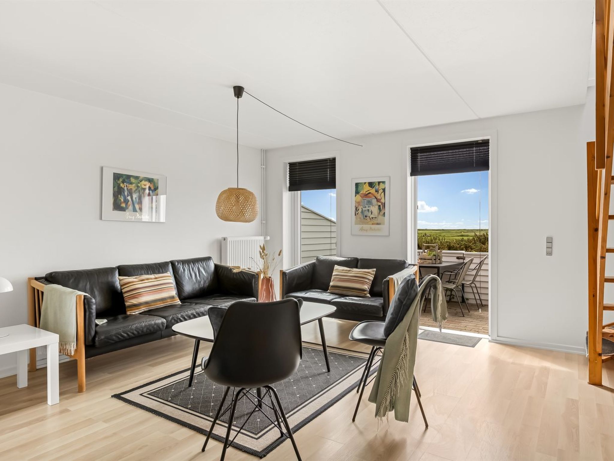 "Drita" - 2.3km from the sea-Binnen