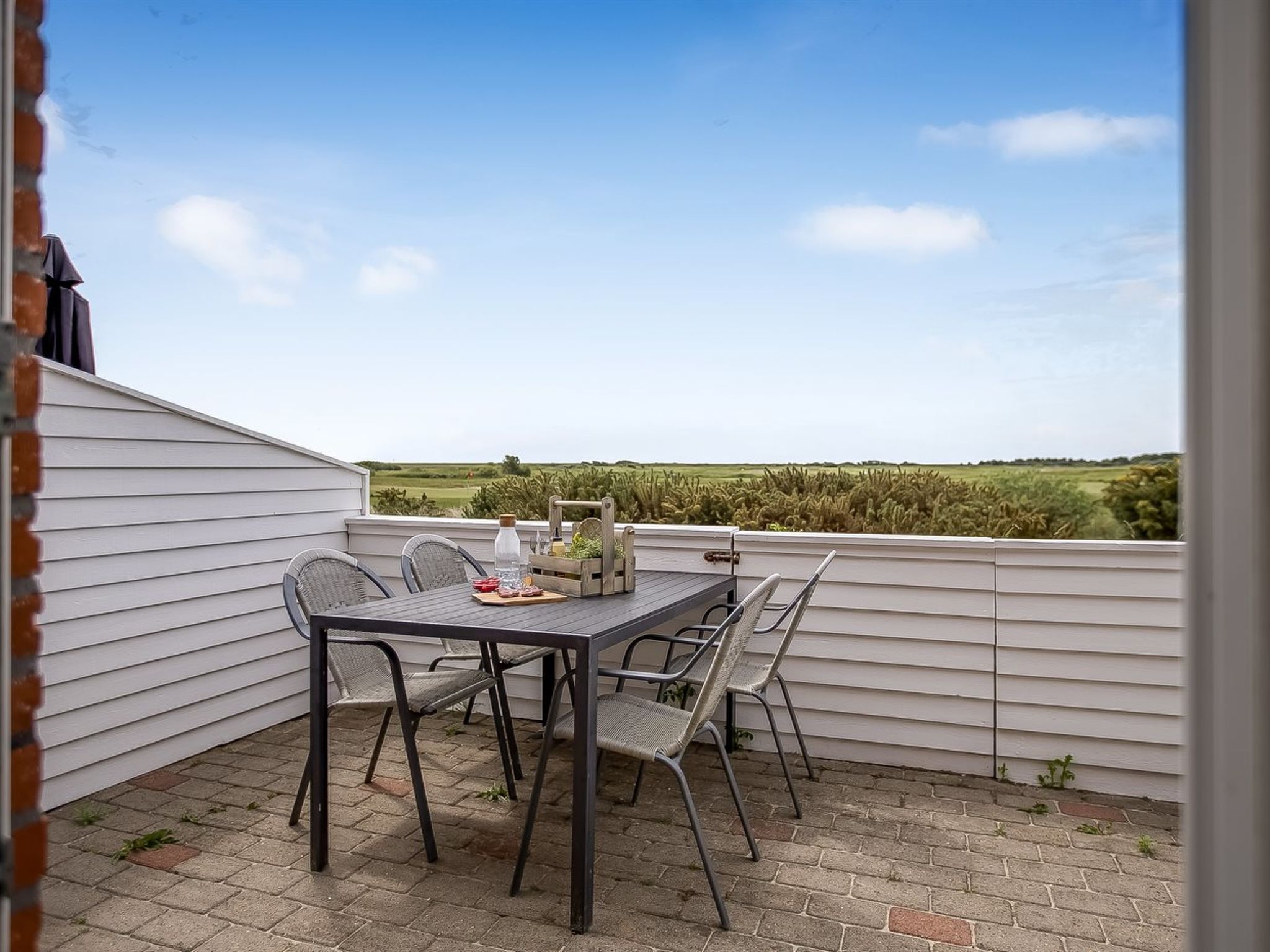 "Drita" - 2.3km from the sea-Buiten