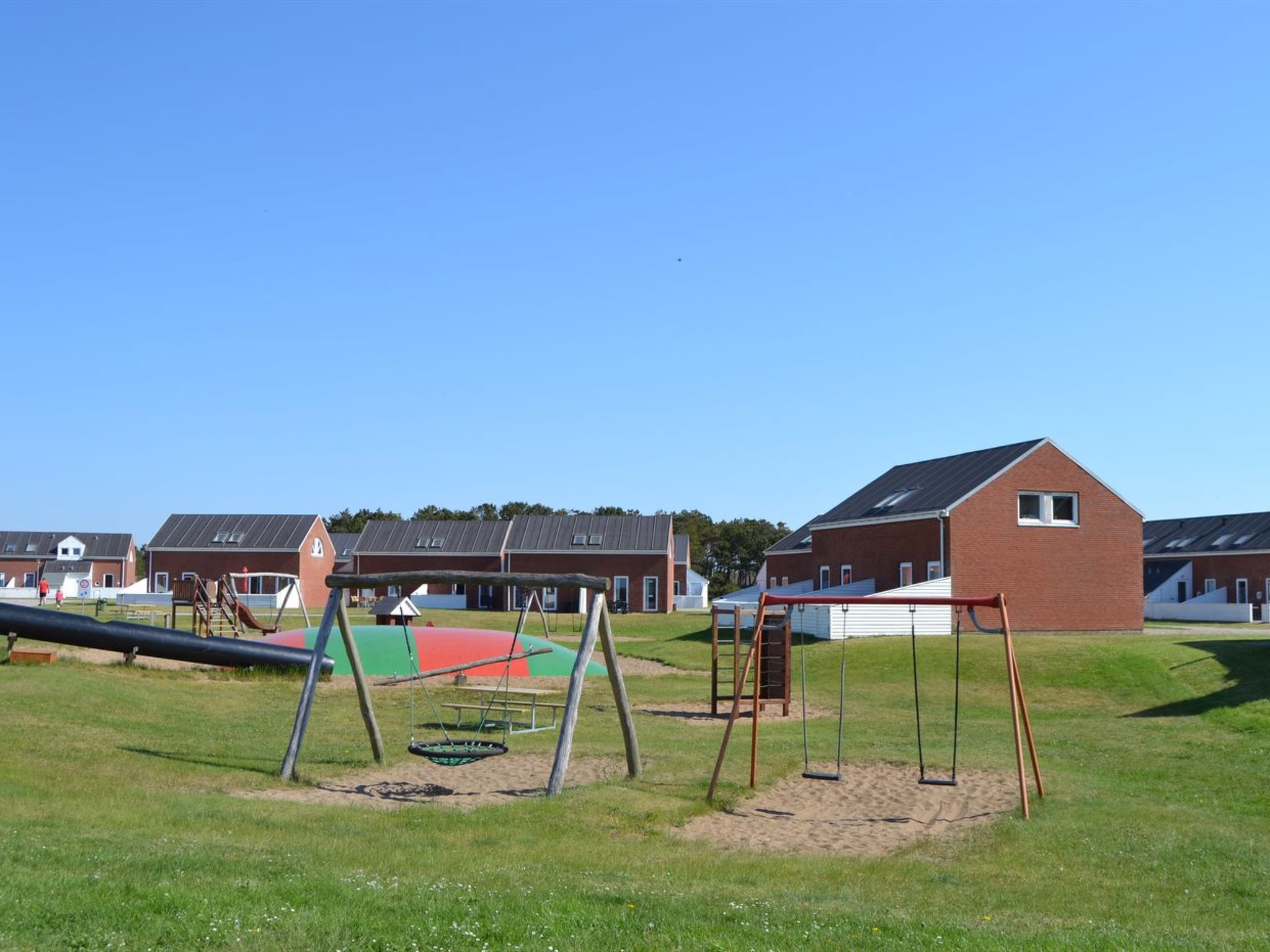 "Drita" - 2.3km from the sea-Buiten