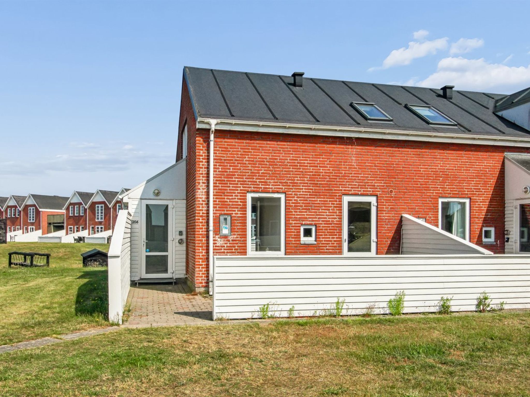 "Mildred" - 2.3km from the sea