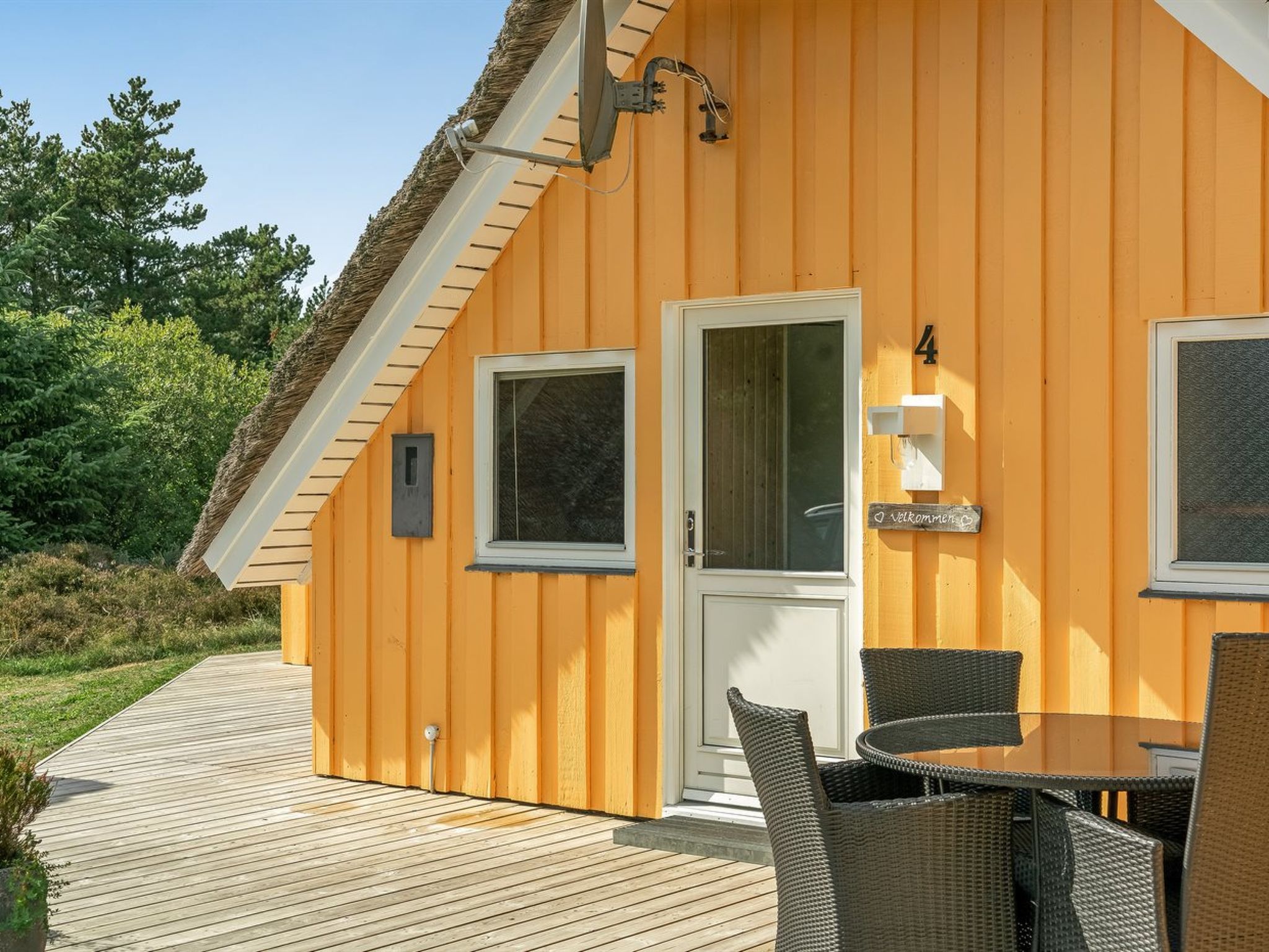 "Wale" - 3.3km from the sea - Buiten