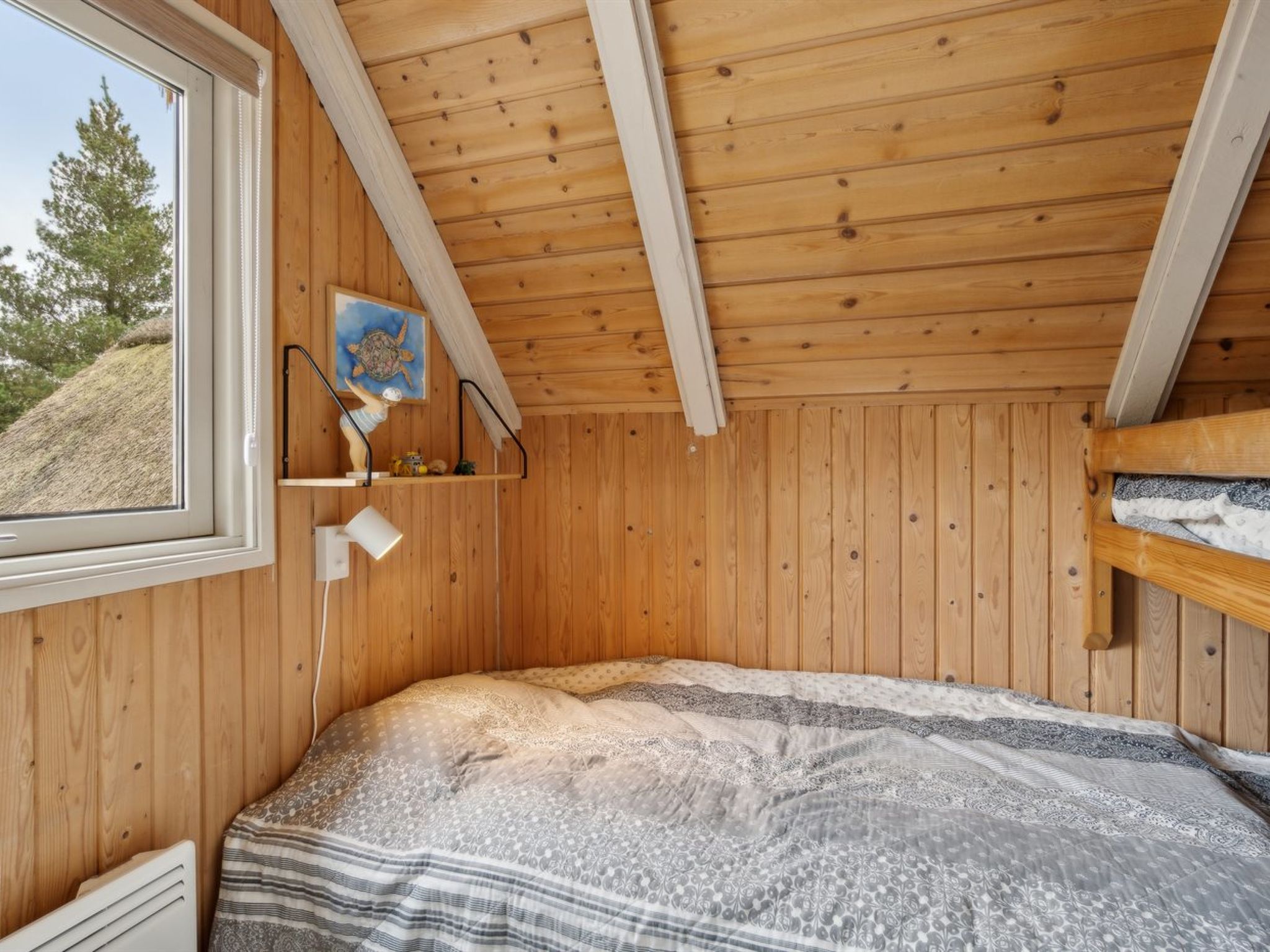 "Wale" - 3.3km from the sea - Binnen