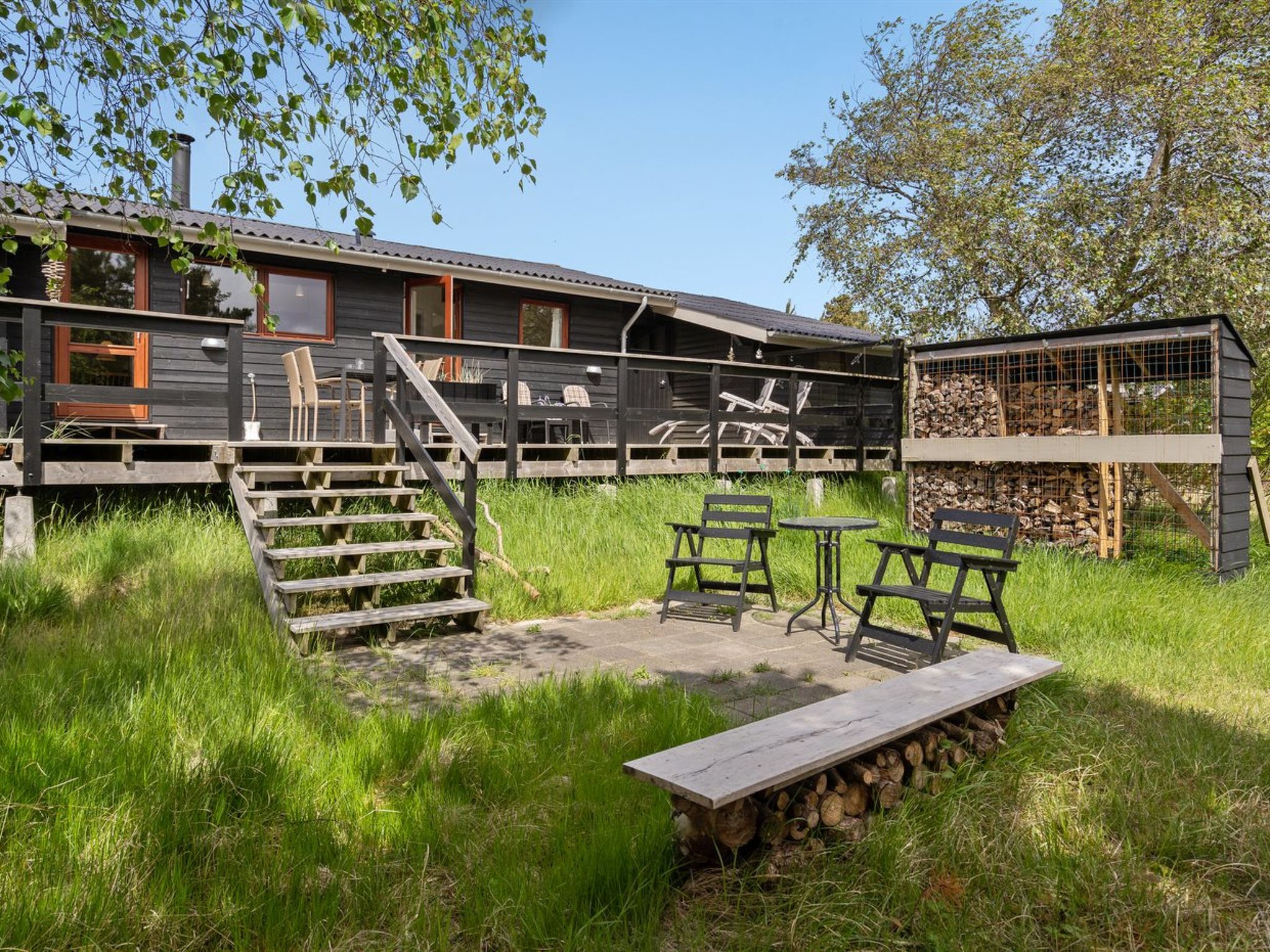 "Arjuna" - 3.8km from the sea - Buiten