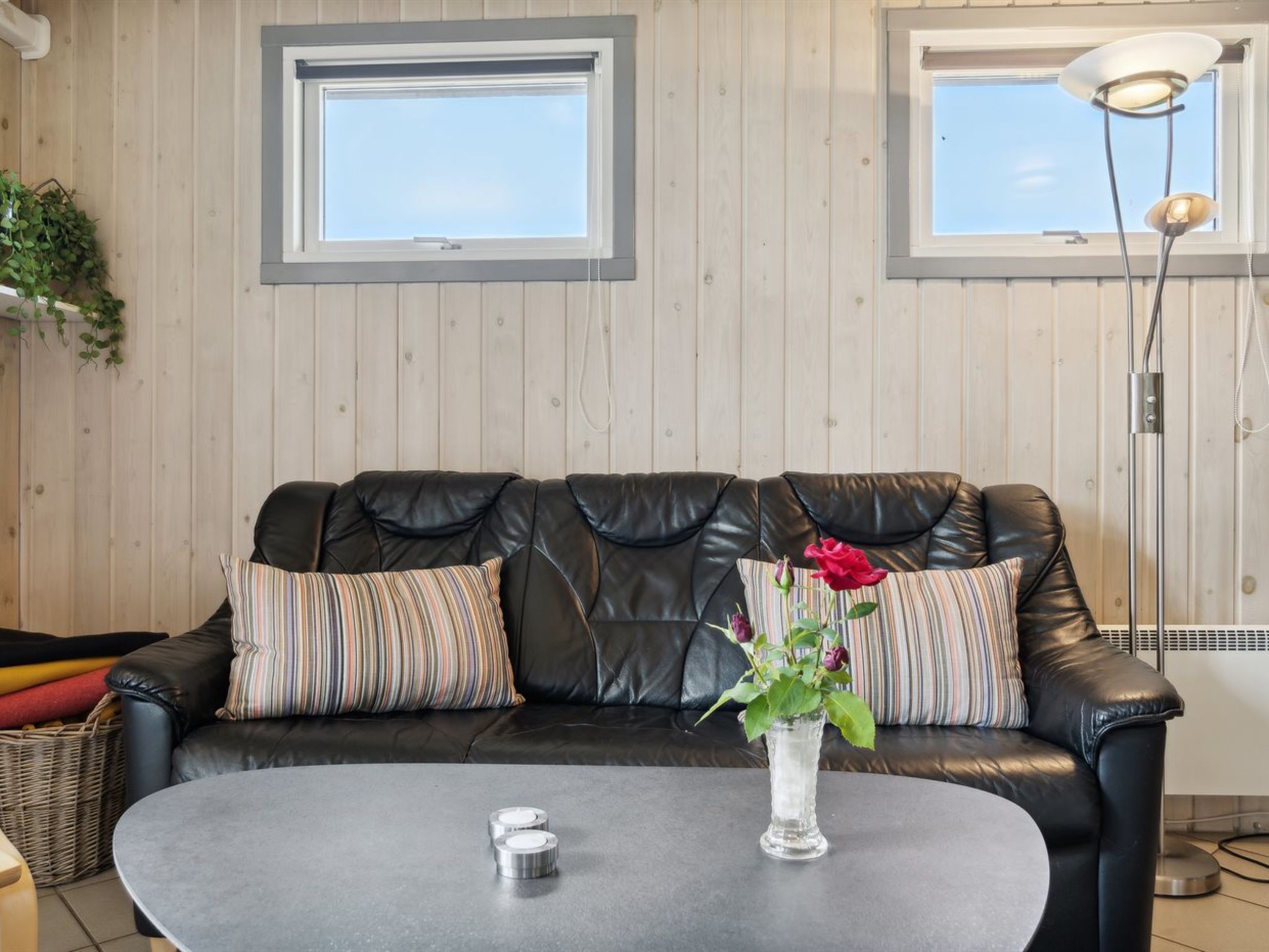 "Erlinda" - 3.1km from the sea - Binnen