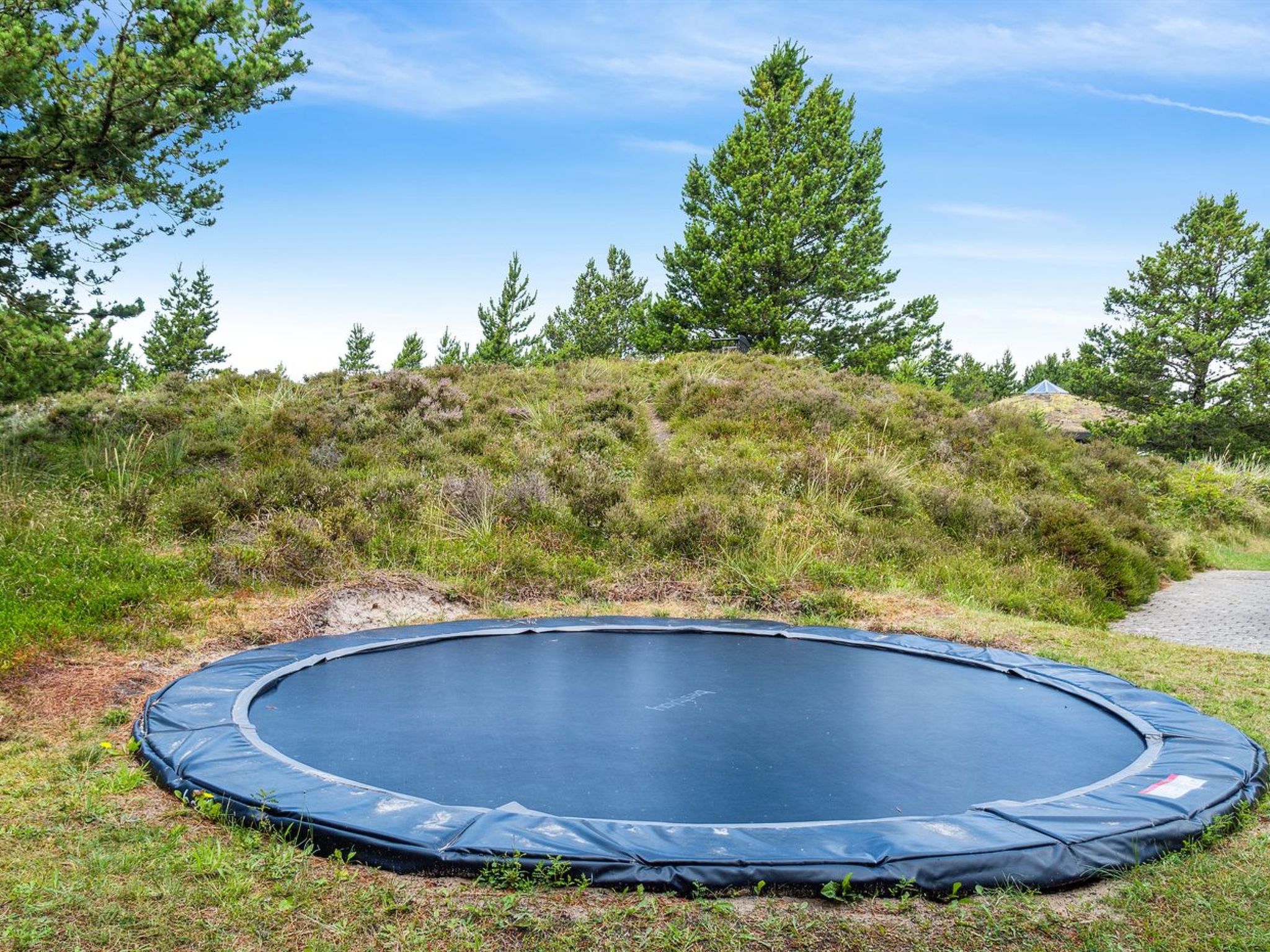 "Erlinda" - 3.1km from the sea - Buiten