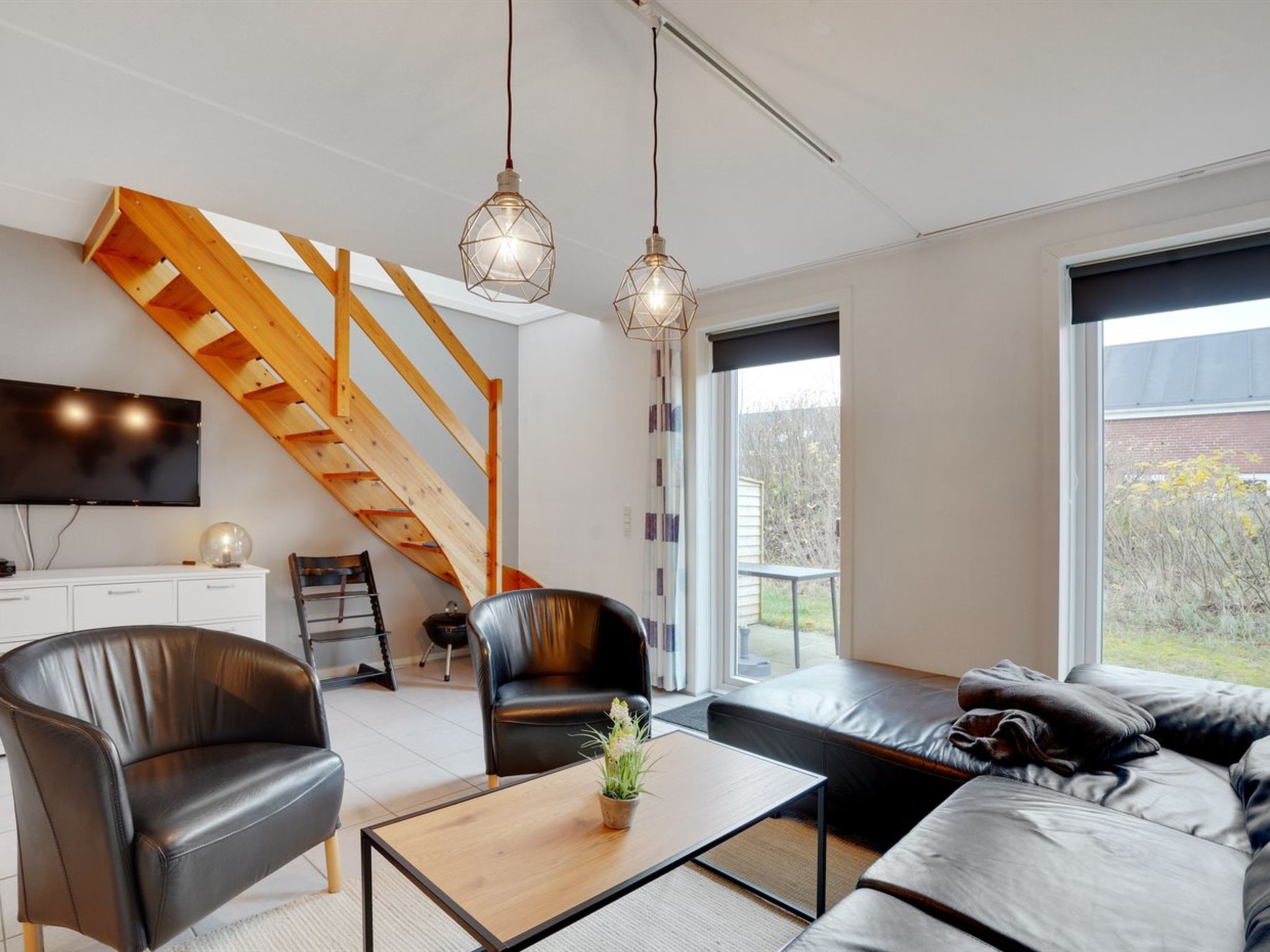 "Paula" - 2.3km from the sea — Living Room (5 of 25)
