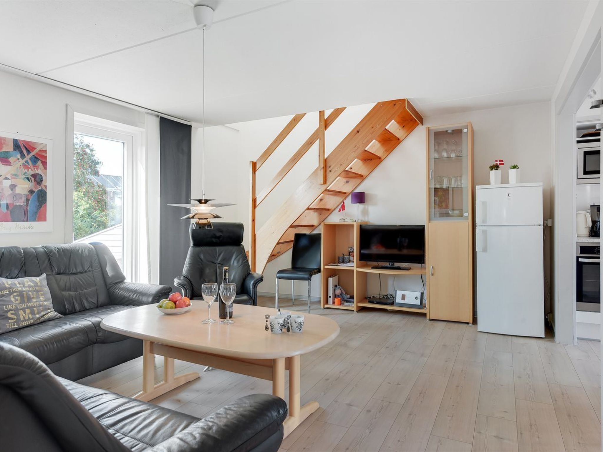 "Maylin" - 2.3km from the sea