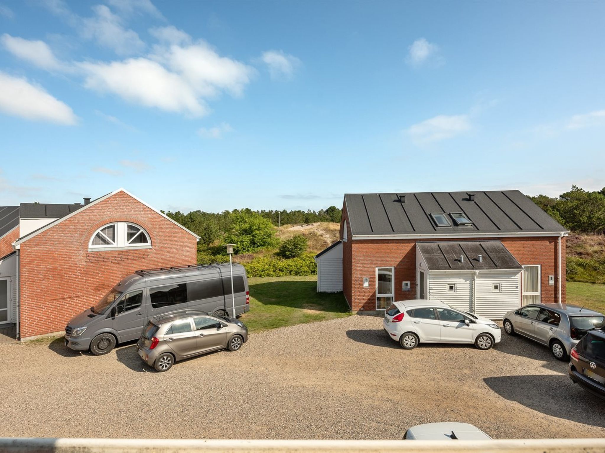 "Maylin" - 2.3km from the sea - Outside