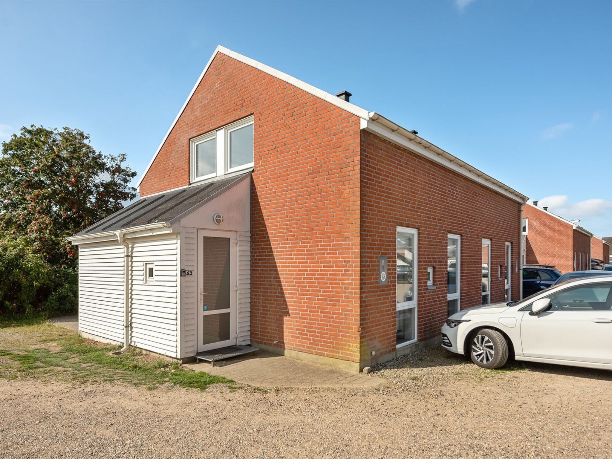 "Maylin" - 2.3km from the sea - Outside
