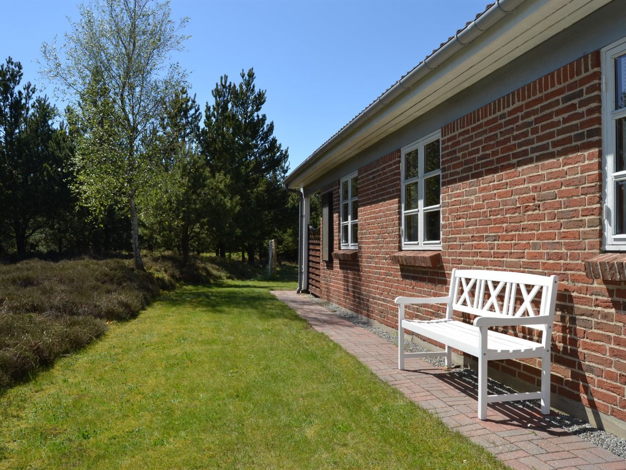 "Angret" - 3.5km from the sea - Outside