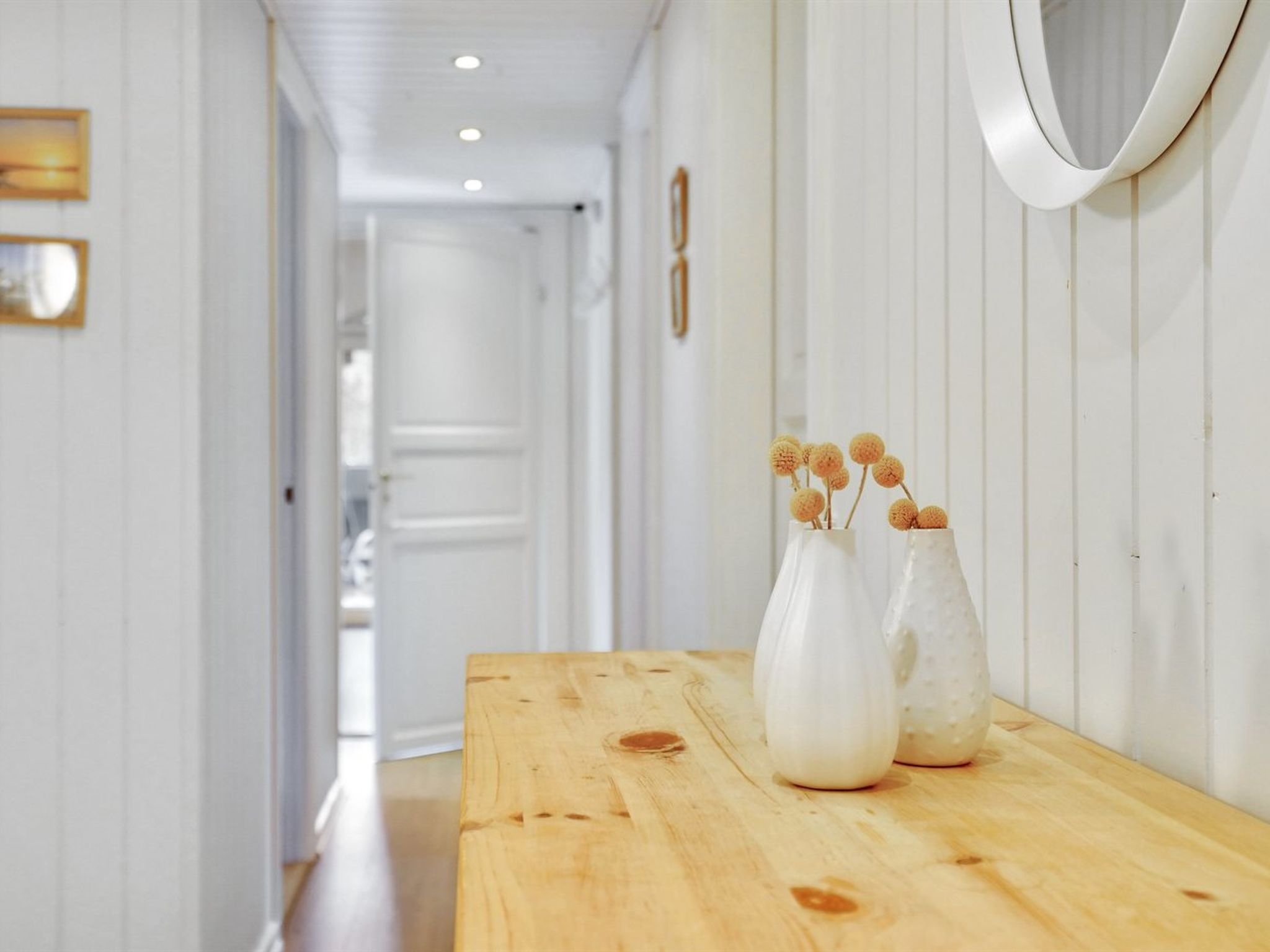 "Mikaela" - 1km from the sea-Binnen