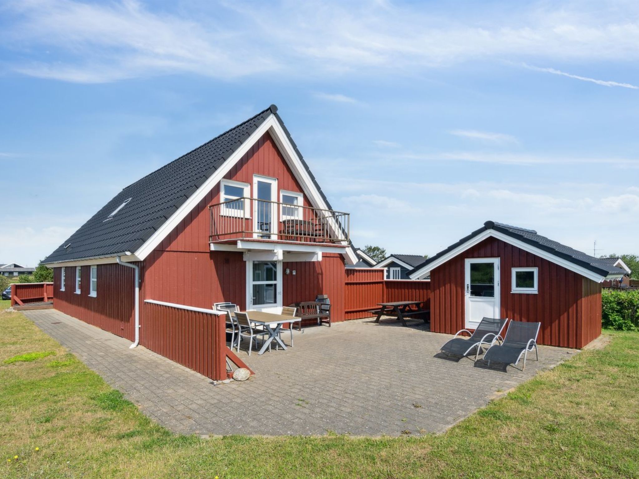 "Andor" - 500m from the sea