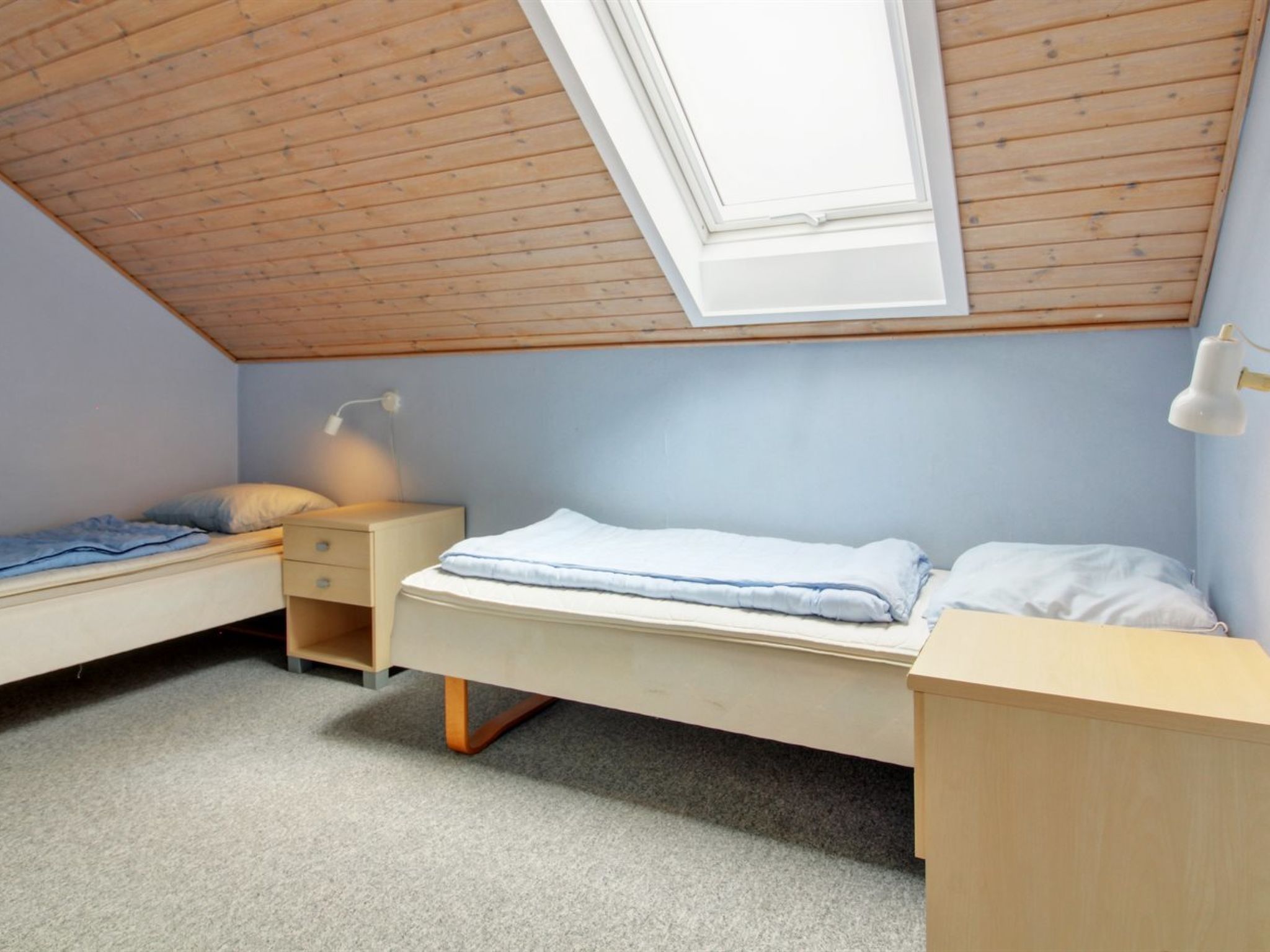 "Rebus" - 2.3km from the sea - Inside