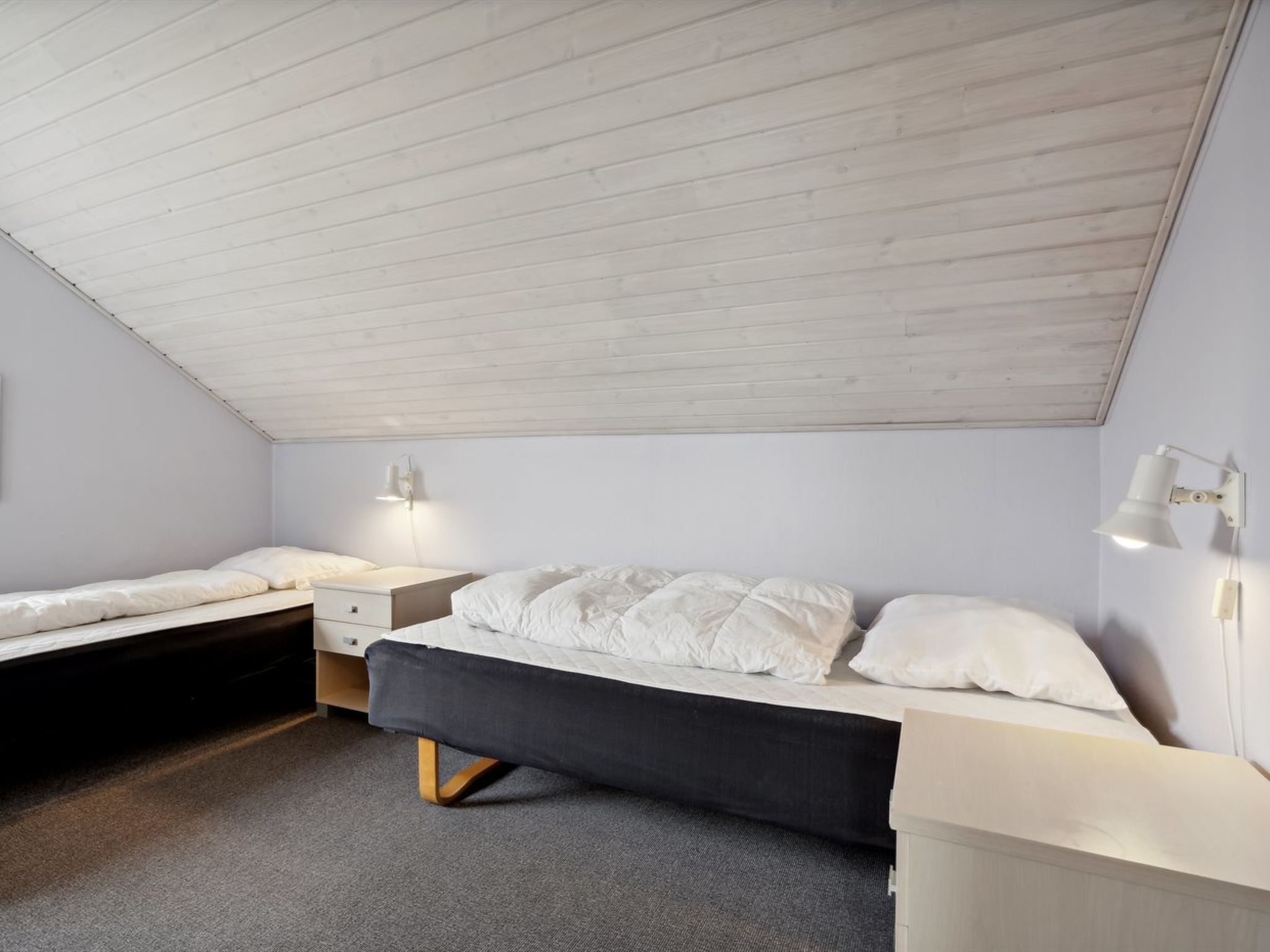 "Aldora" - 2.3km from the sea - Binnen