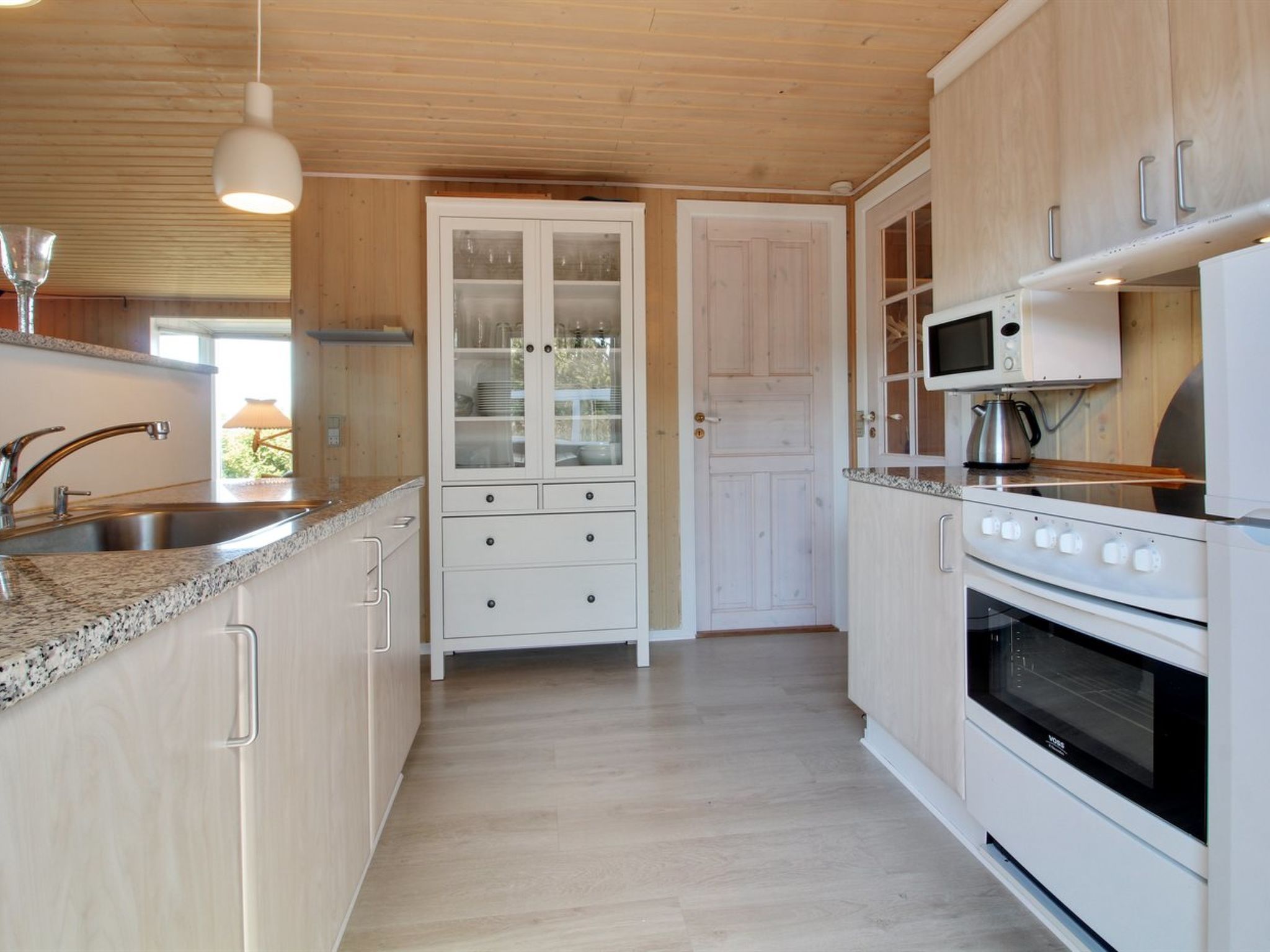 "Zekine" - 2.5km from the sea - Binnen