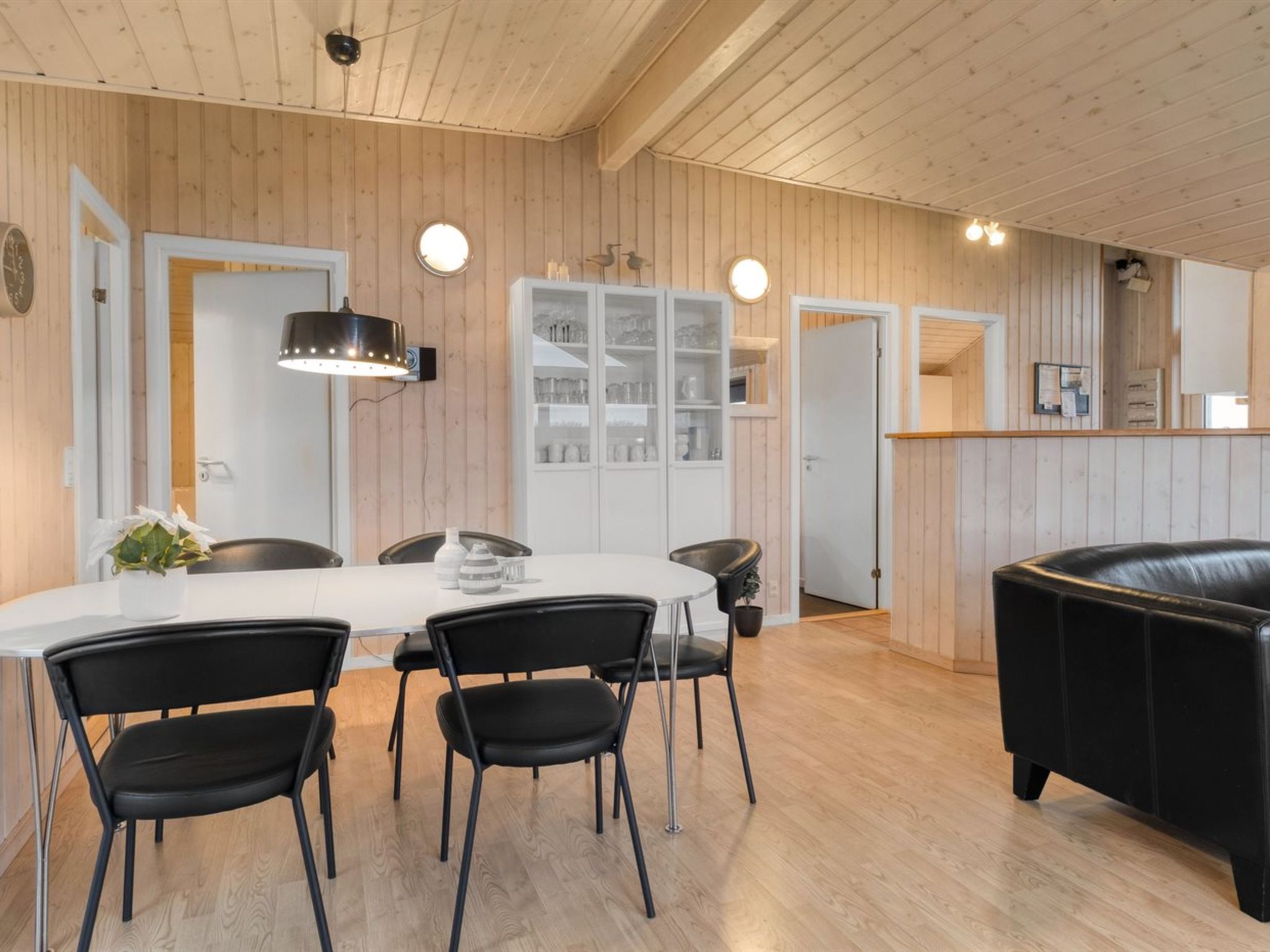 "Arnkil" - 700m from the sea - Binnen
