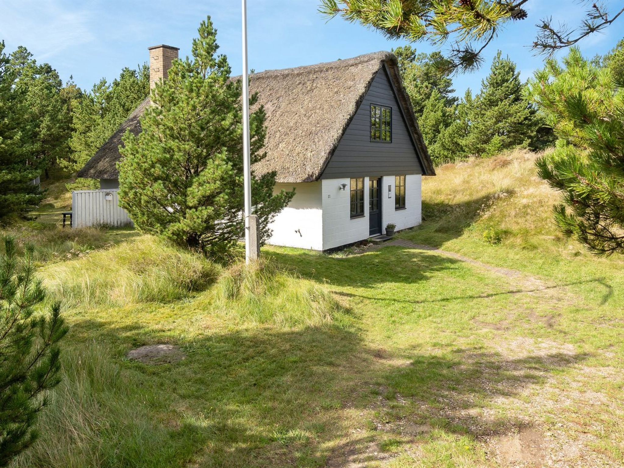 "Benedikta" - 2.4km from the sea