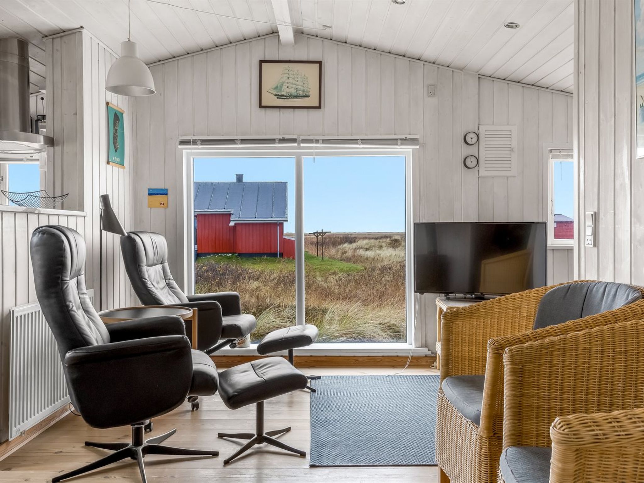 "Mortensen" - 350m from the sea - Binnen