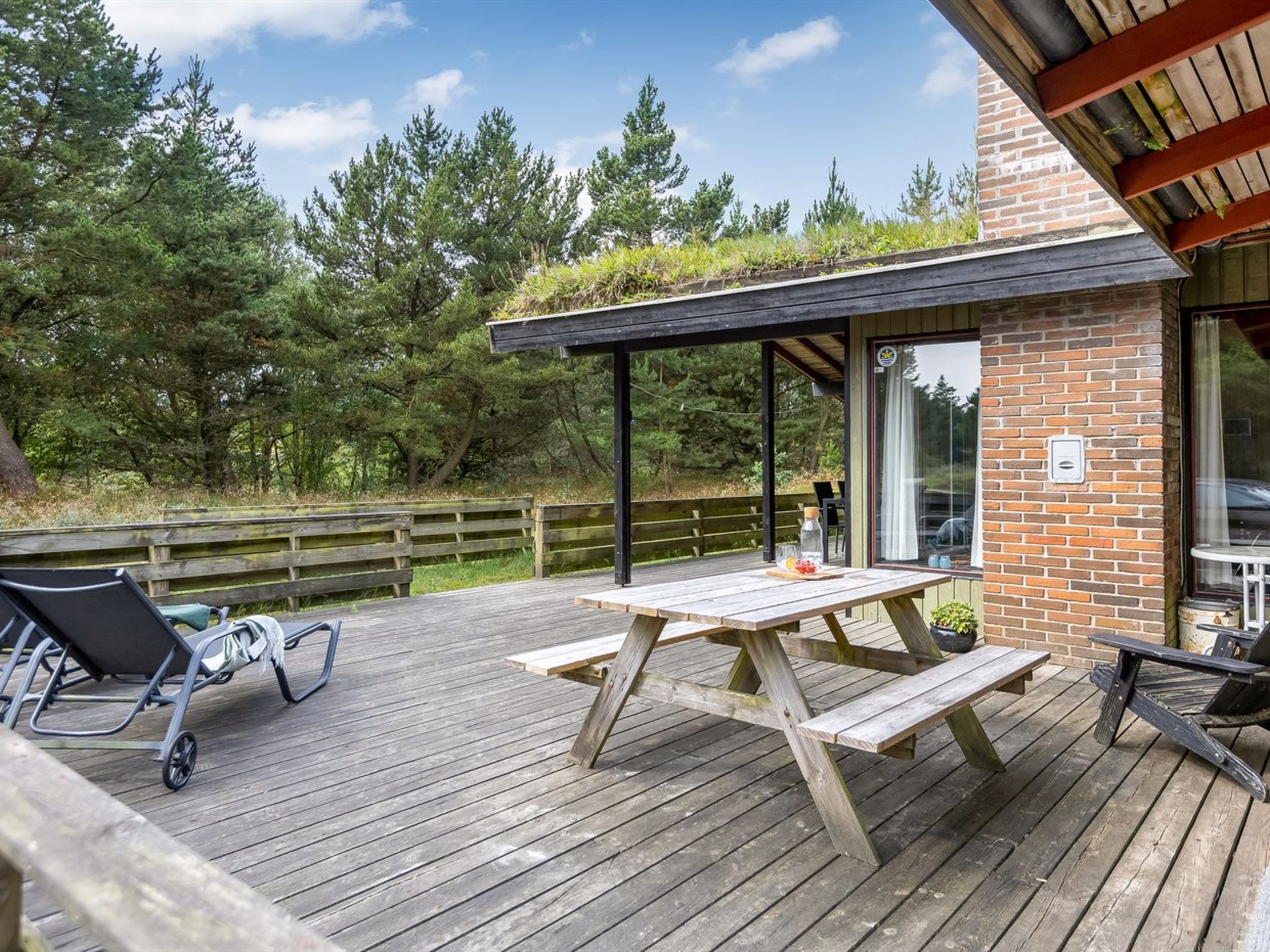 "Falki" - 2.5km from the sea-Buiten