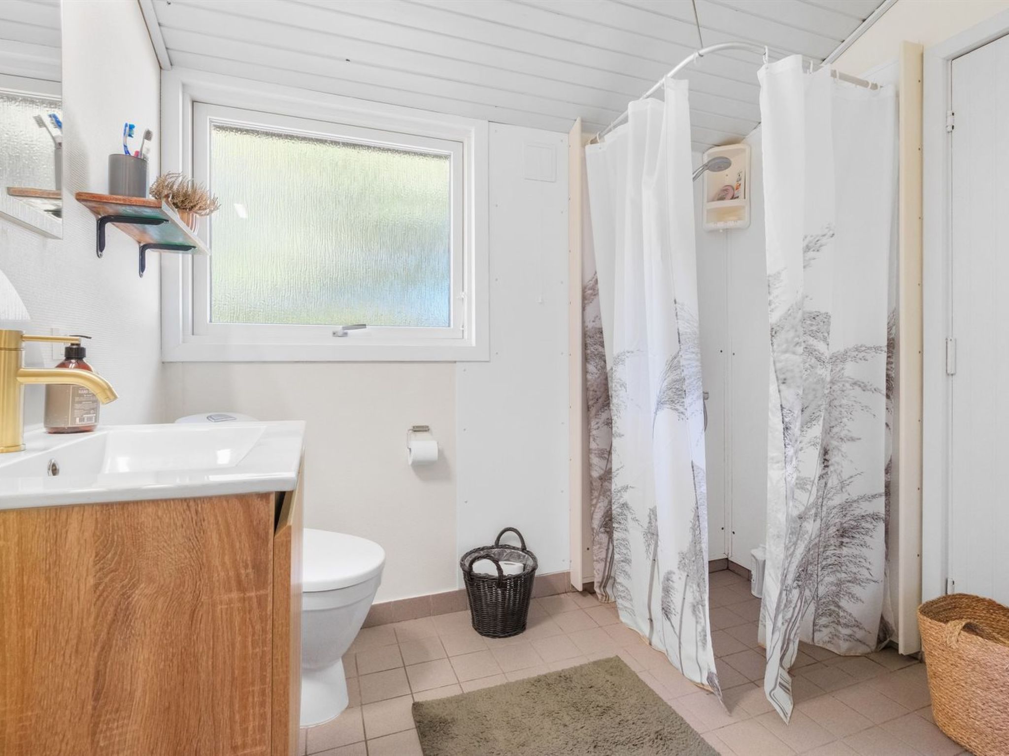 "Gro" - 1.6km from the sea - Binnen