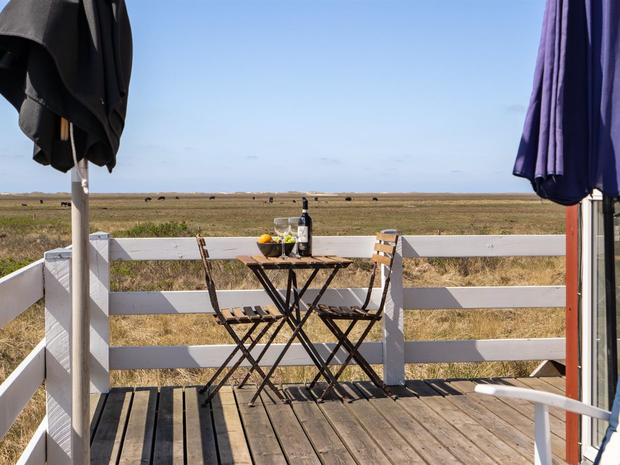 "Blomma" - 350m from the sea - Buiten