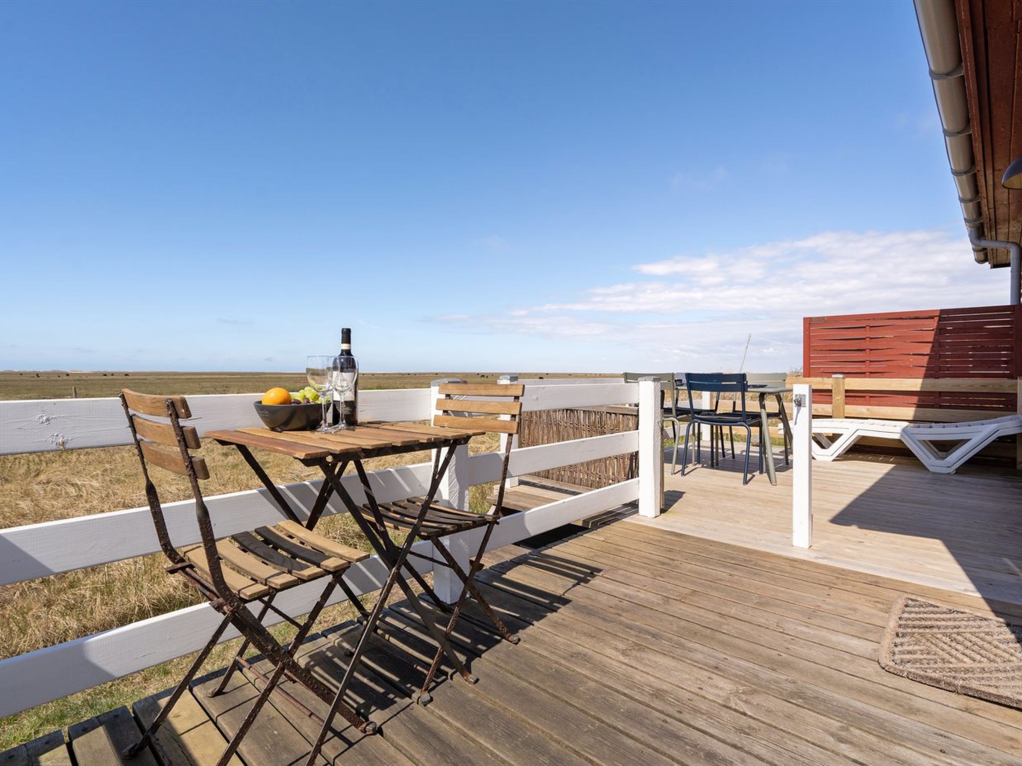 "Blomma" - 350m from the sea - Buiten