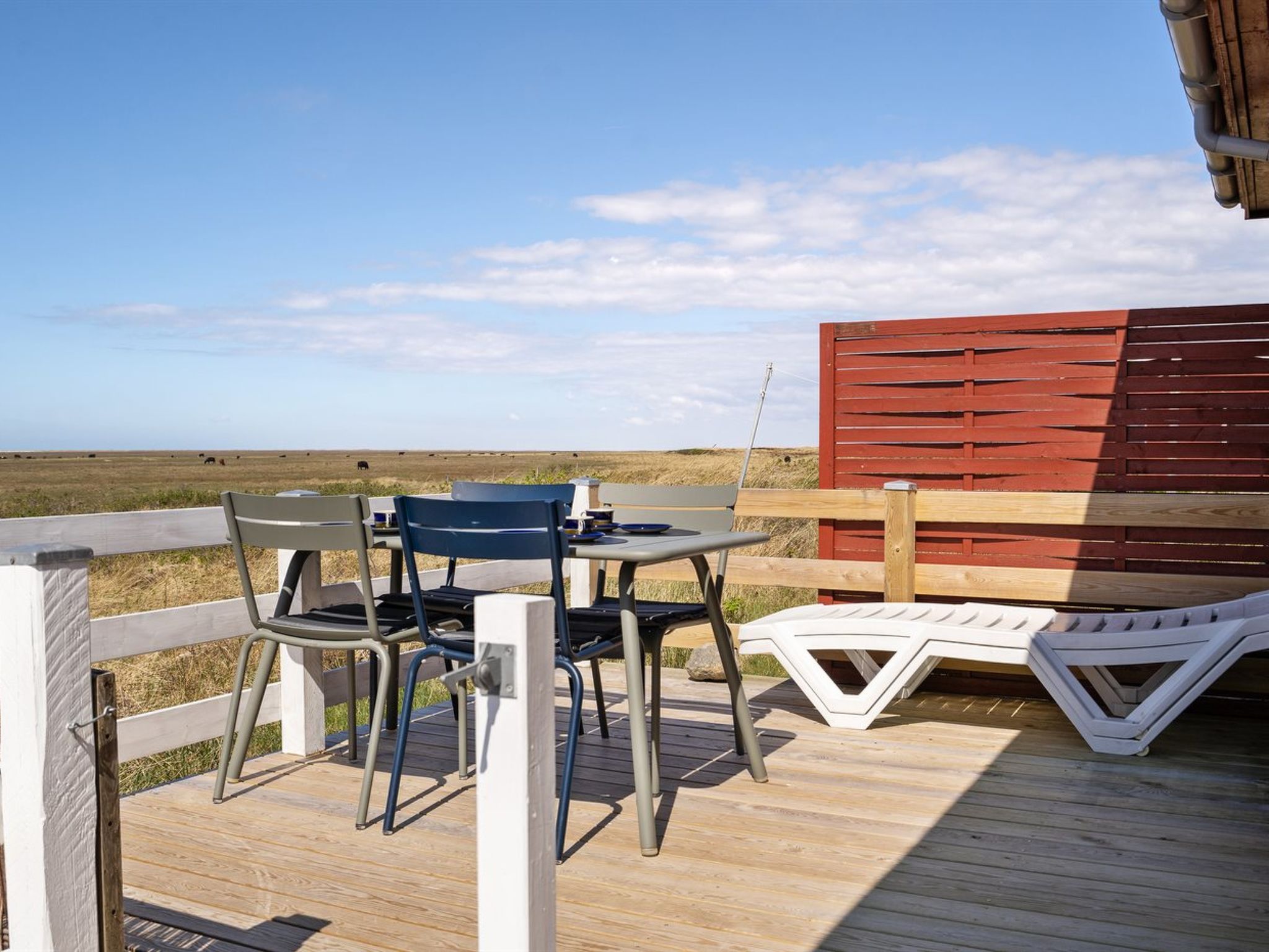 "Blomma" - 350m from the sea - Buiten
