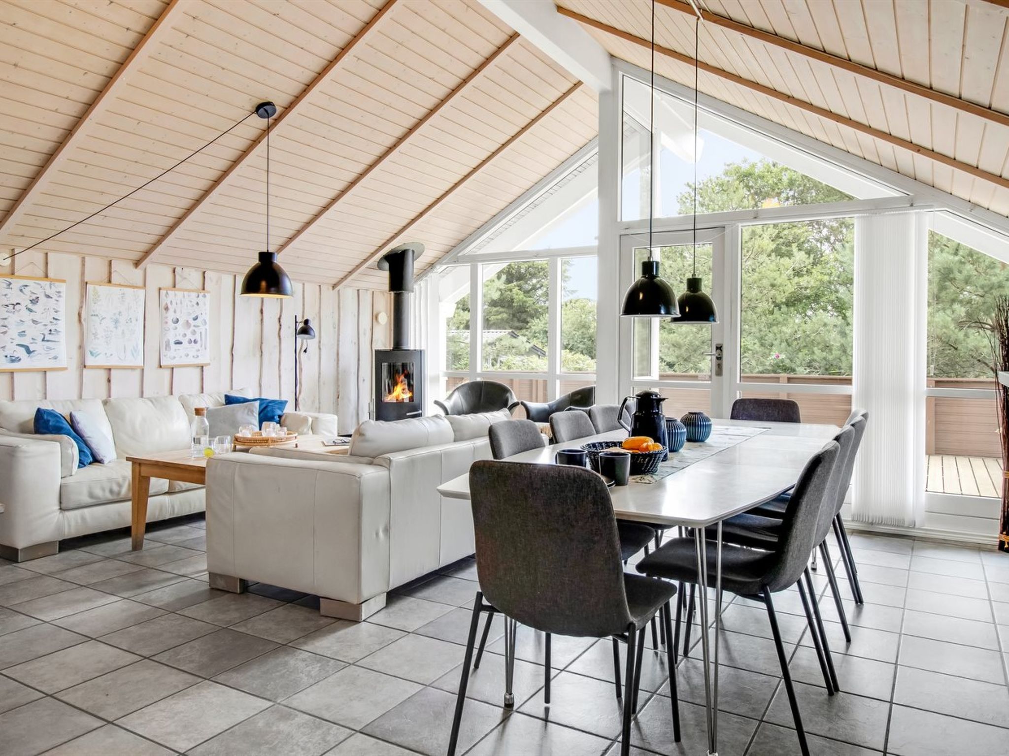 "Svenny" - 800m from the sea